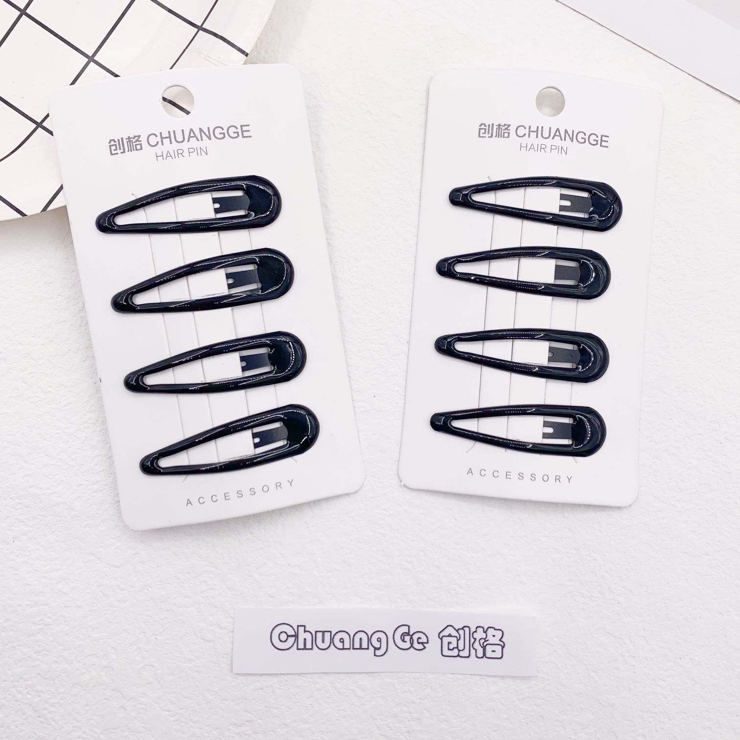 Black oil-dripping BB clip, a fashionable cartoon hair clip for students and children Item Picture