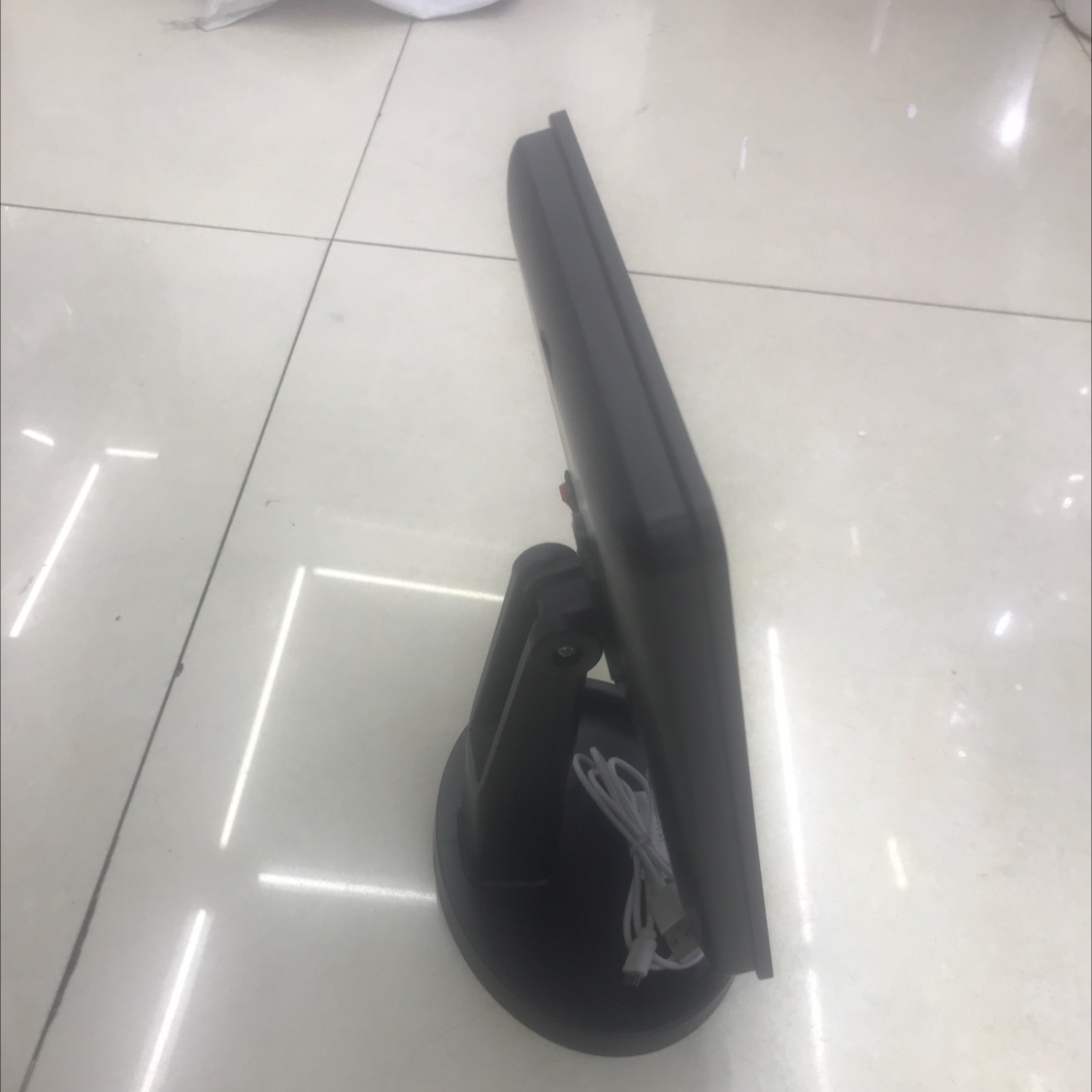 Mirror with light details Picture