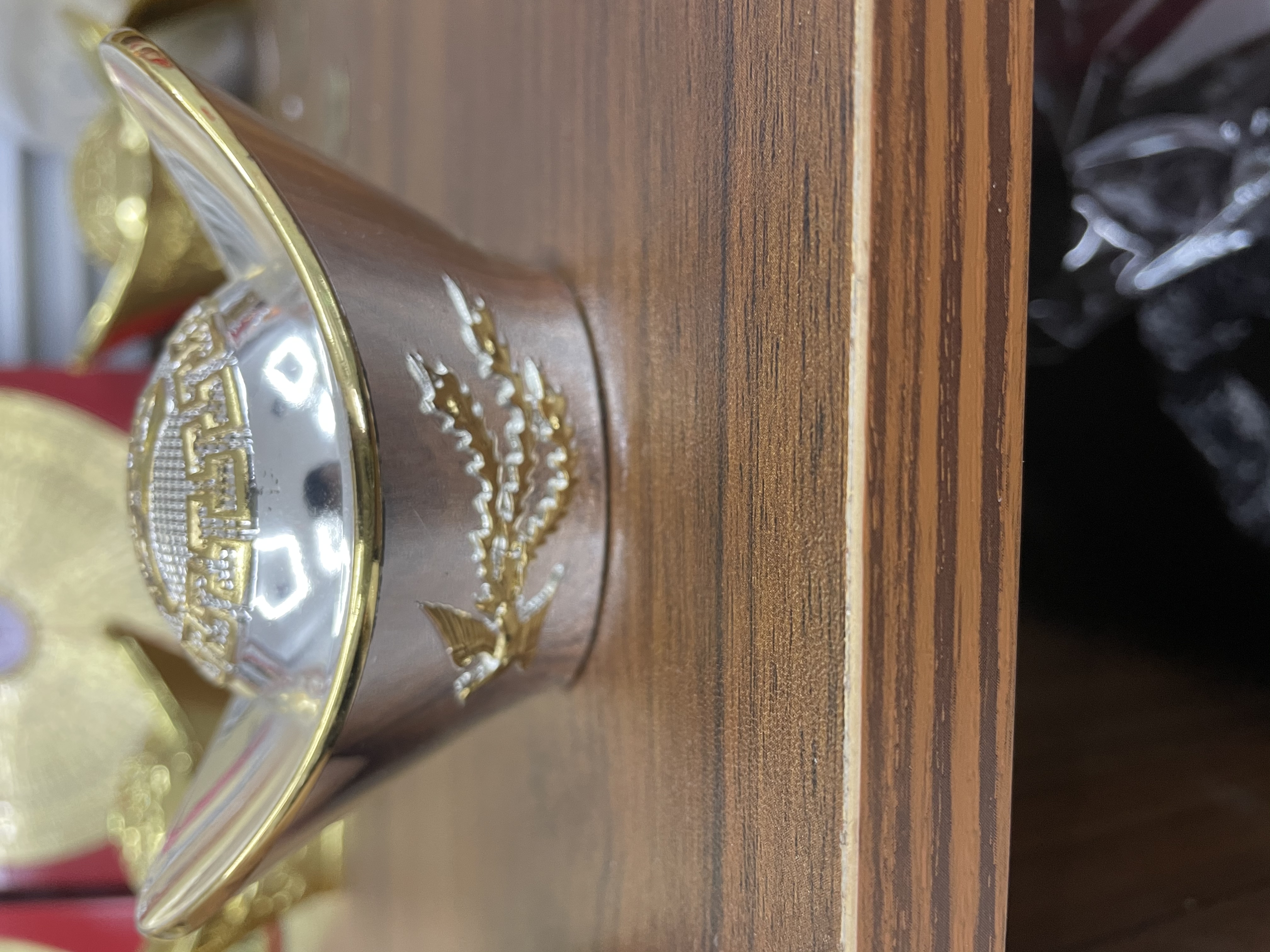 علبة العلبة details Picture
