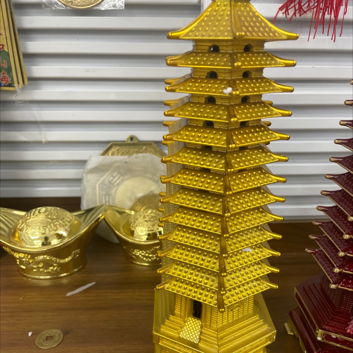 铜塔