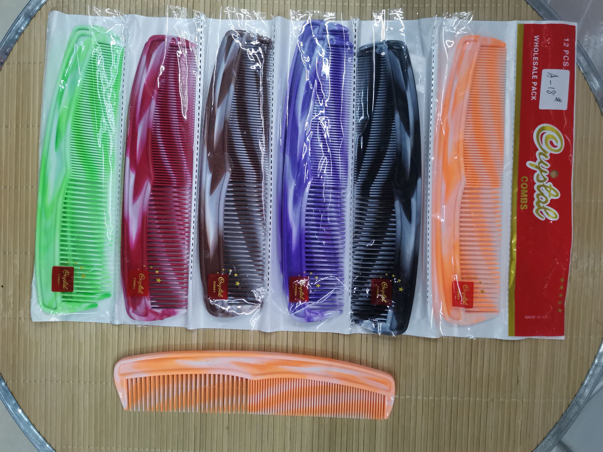 A-18塑料梳子，12PC一opp，产品图