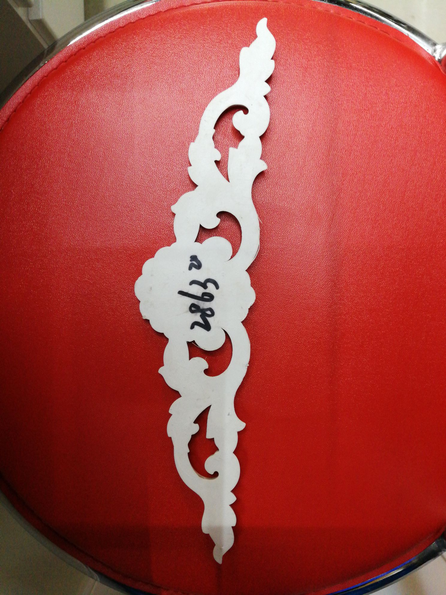 Plastic flower board, wooden handicrafts, furniture accessories, decorative accessories Application Scenario