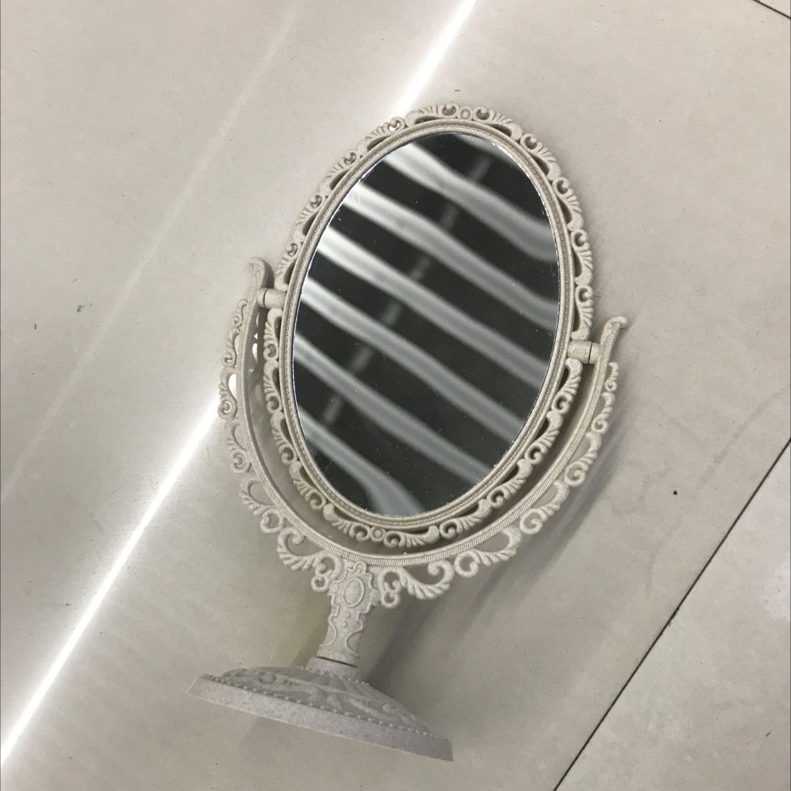 Double-sided table mirror details Picture