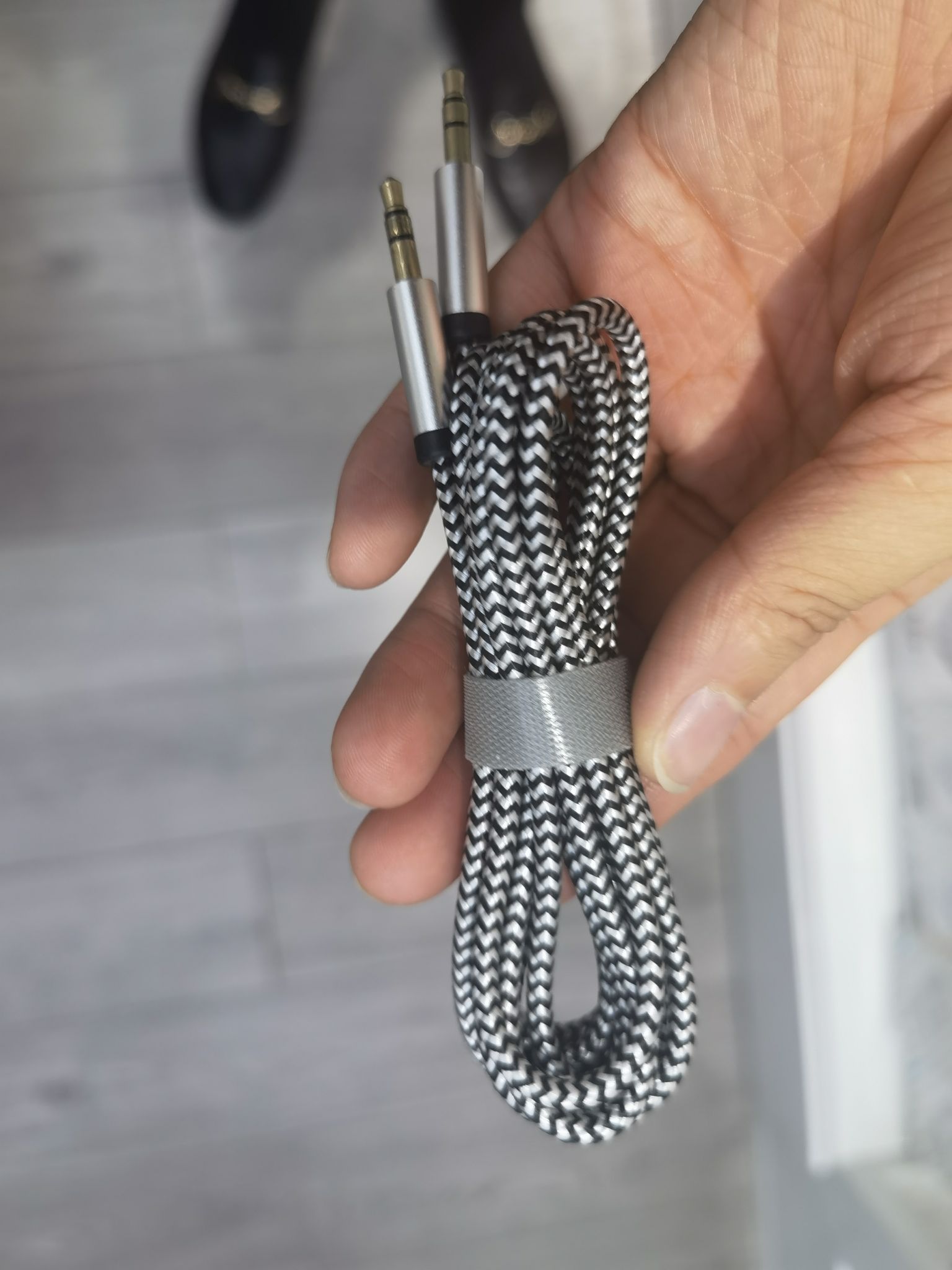 Data cable