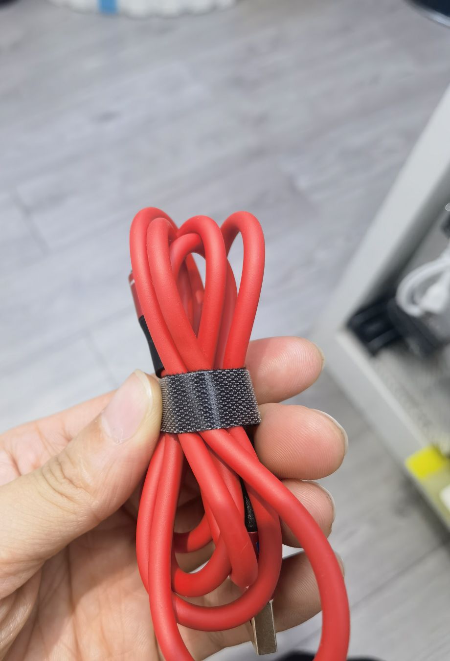Data cable