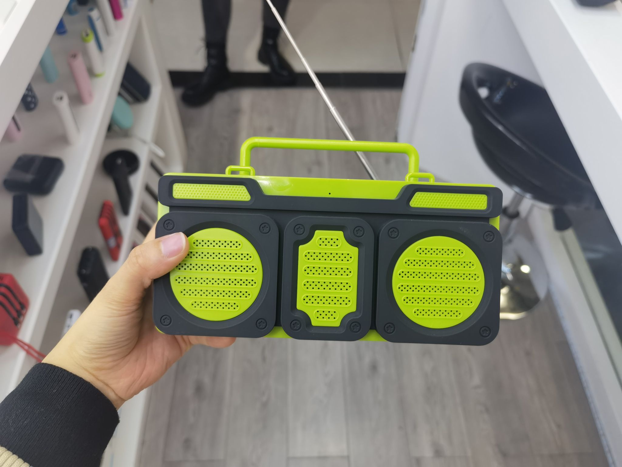 Bluetooth speaker