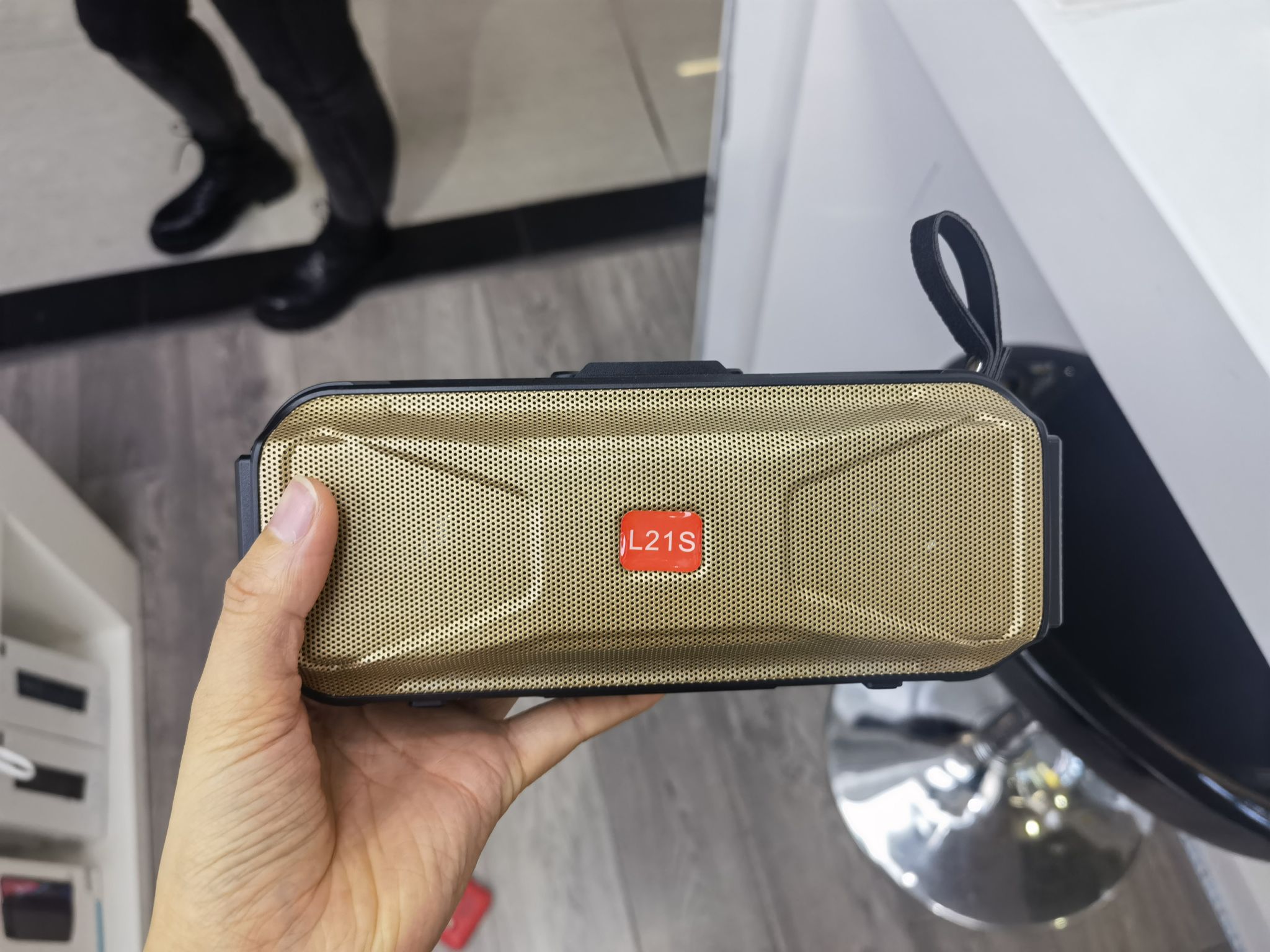 Bluetooth speaker details Picture
