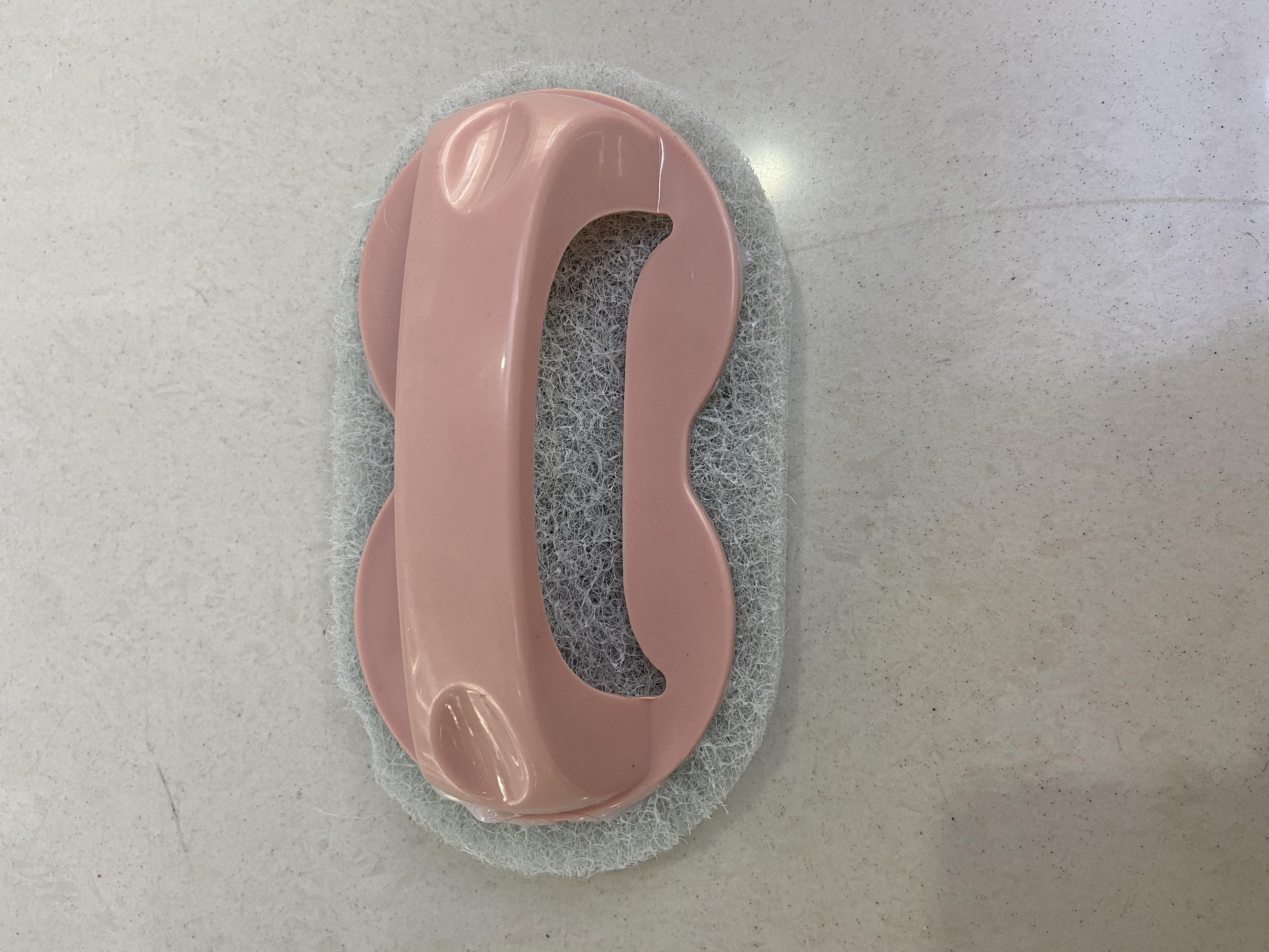 An 8-shaped cleaning brush details Picture
