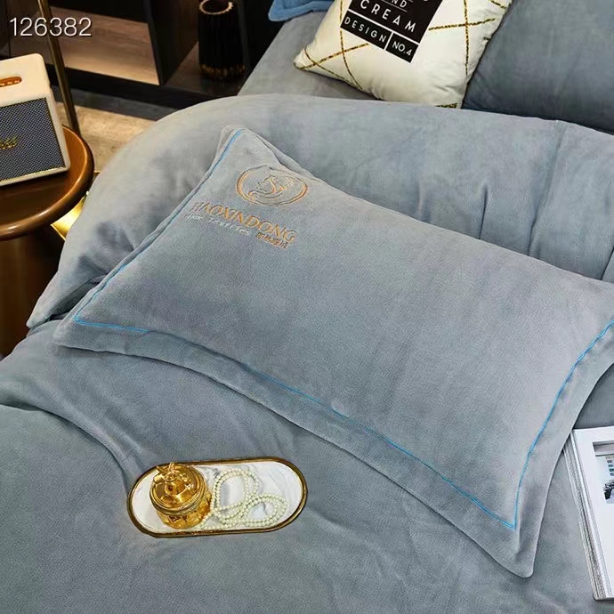 Milk velvet four-piece set Application Scenario