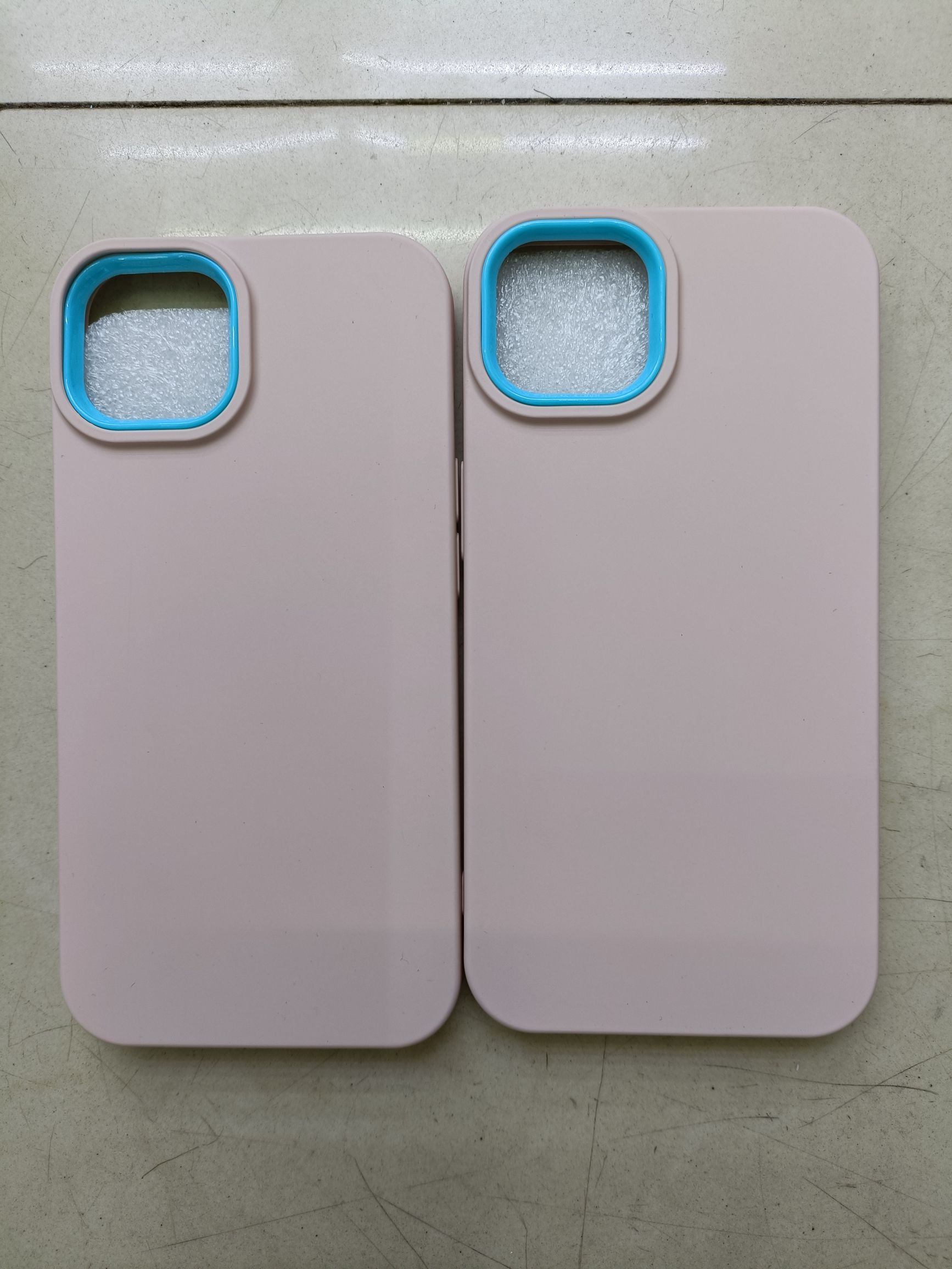 TPU phone case with lens frame detail image 3