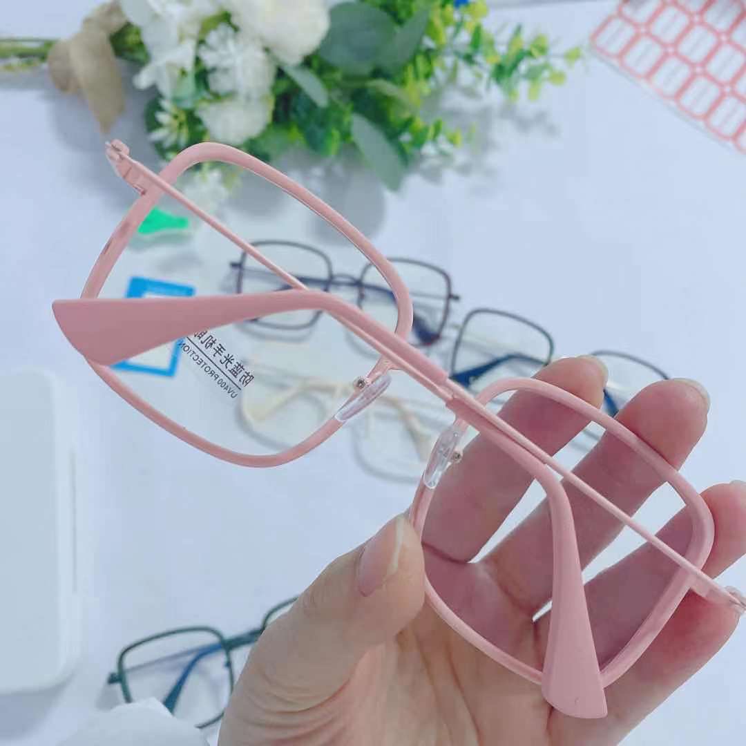 الطراز: 2048، نظارات هاتف محمول تعمل بالضوء الأزرق Item Picture