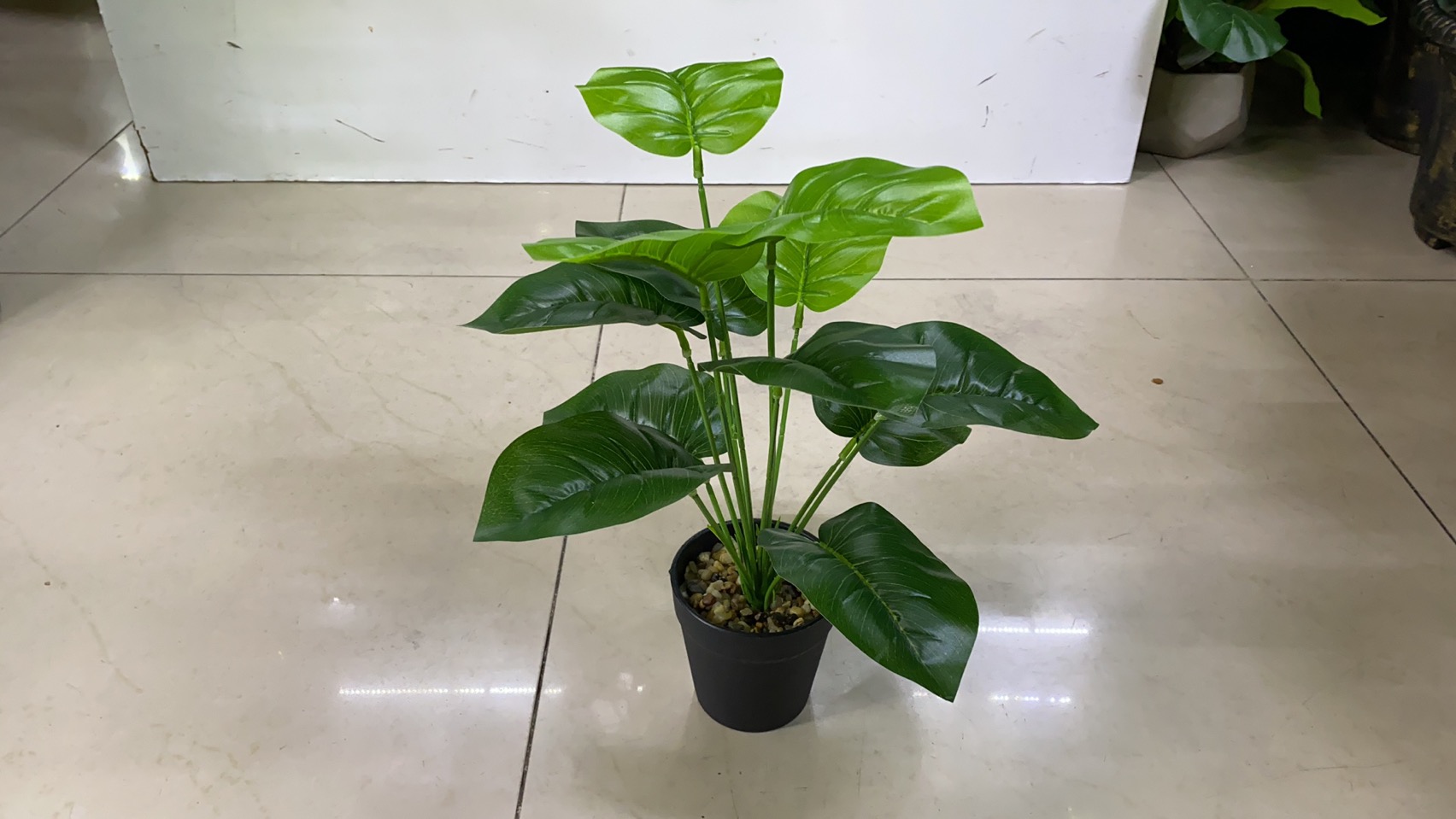 Bonsai 40 simulation handicrafts, decorative ornaments, simulation flowers are available in a wide variety of colors and types, with all sizes and specifications available. Customized orders based on samples are also available