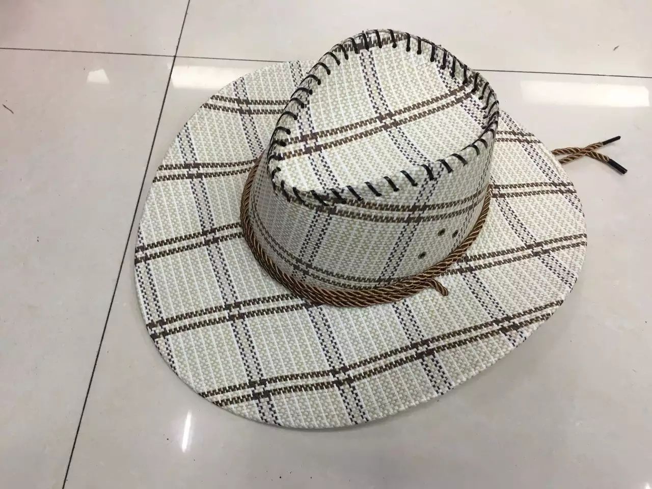 牛仔帽细节图