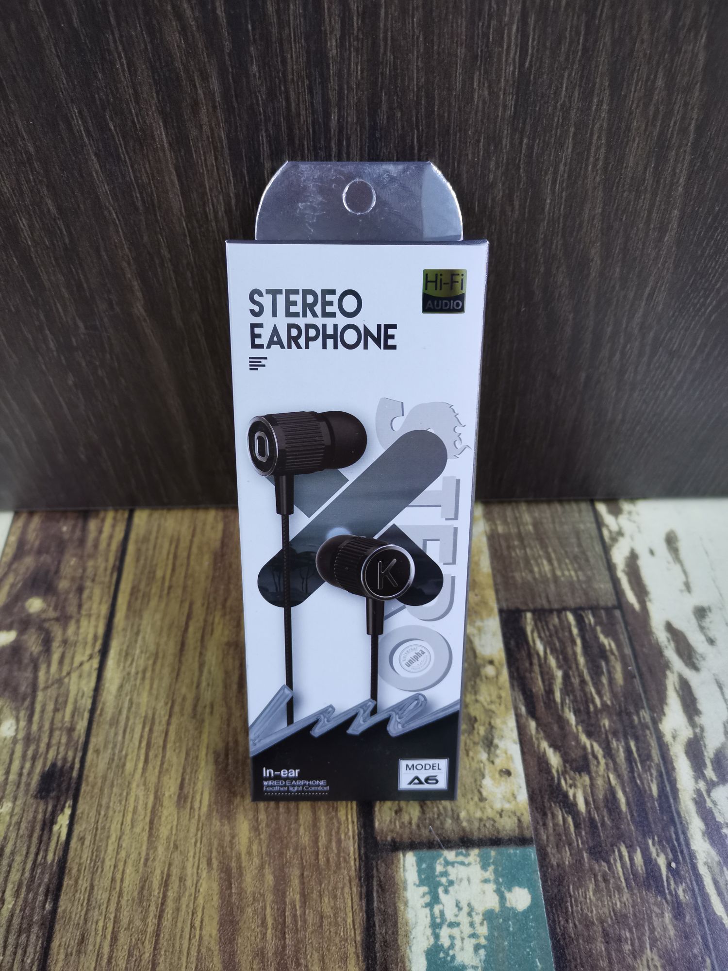 Guangdong soge electrónica OK auriculares de teléfono móvil en el oído auriculares de microfones MP3 auriculares con cable auriculares pequeños moda creativa boutique