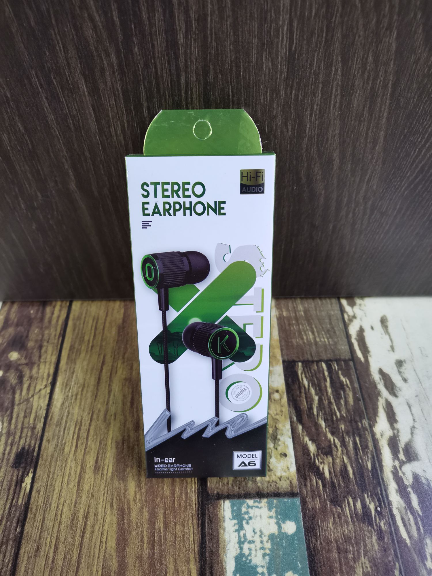 Guangdong soge electrónica OK auriculares de teléfono móvil en el oído auriculares de microfones MP3 auriculares con cable auriculares pequeños moda creativa boutique Item Picture