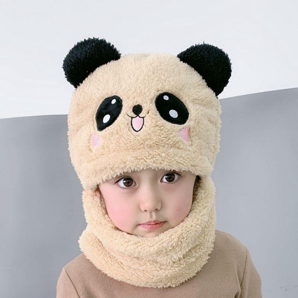 Children's Hats For Girls And Boys Autumn And Winter Hats And Necklaces For Cute Thick Warm Baby Face And Ear Protective Hats Application Scenario