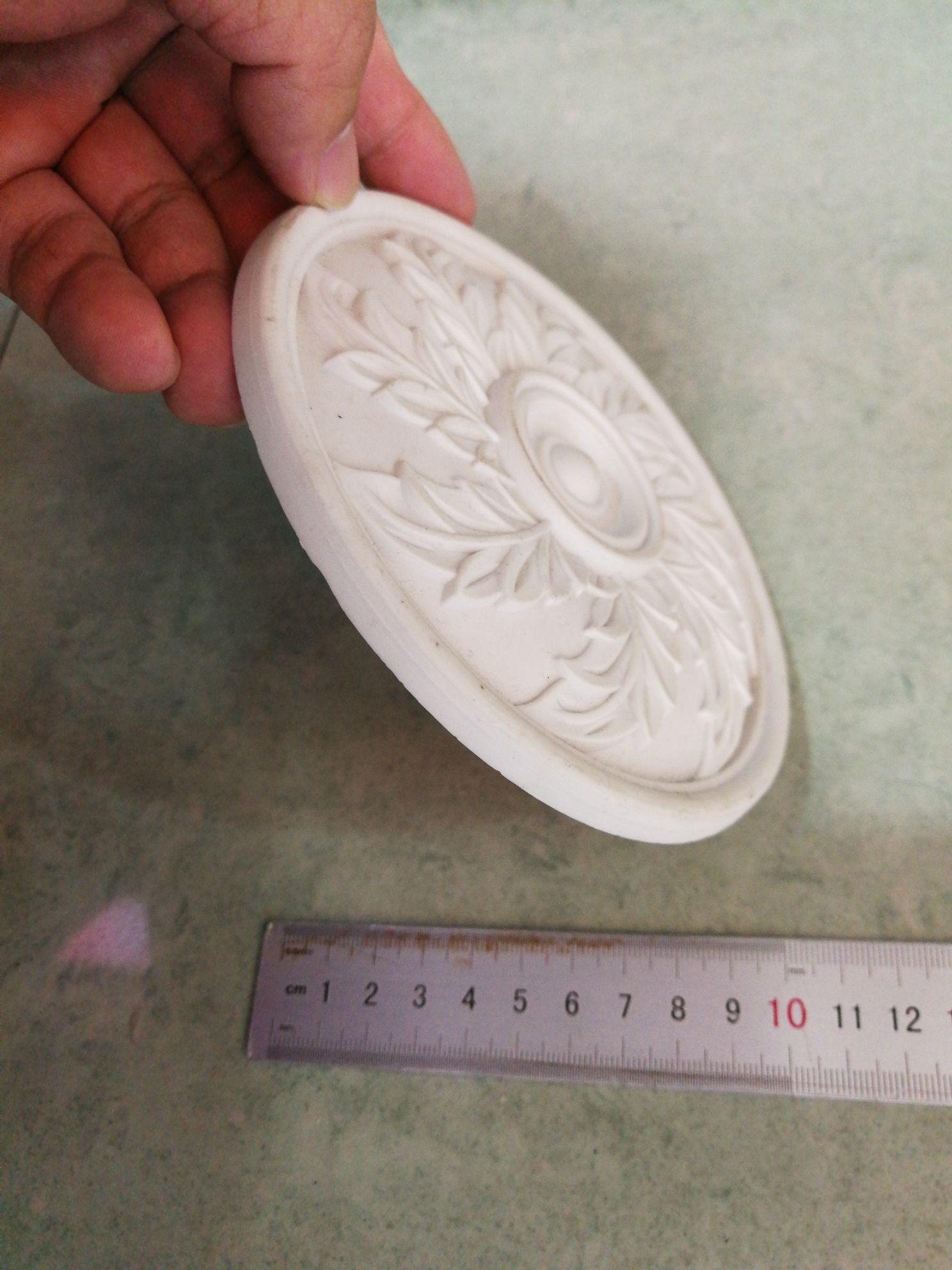 Soft floral decorations for furniture accessories details Picture