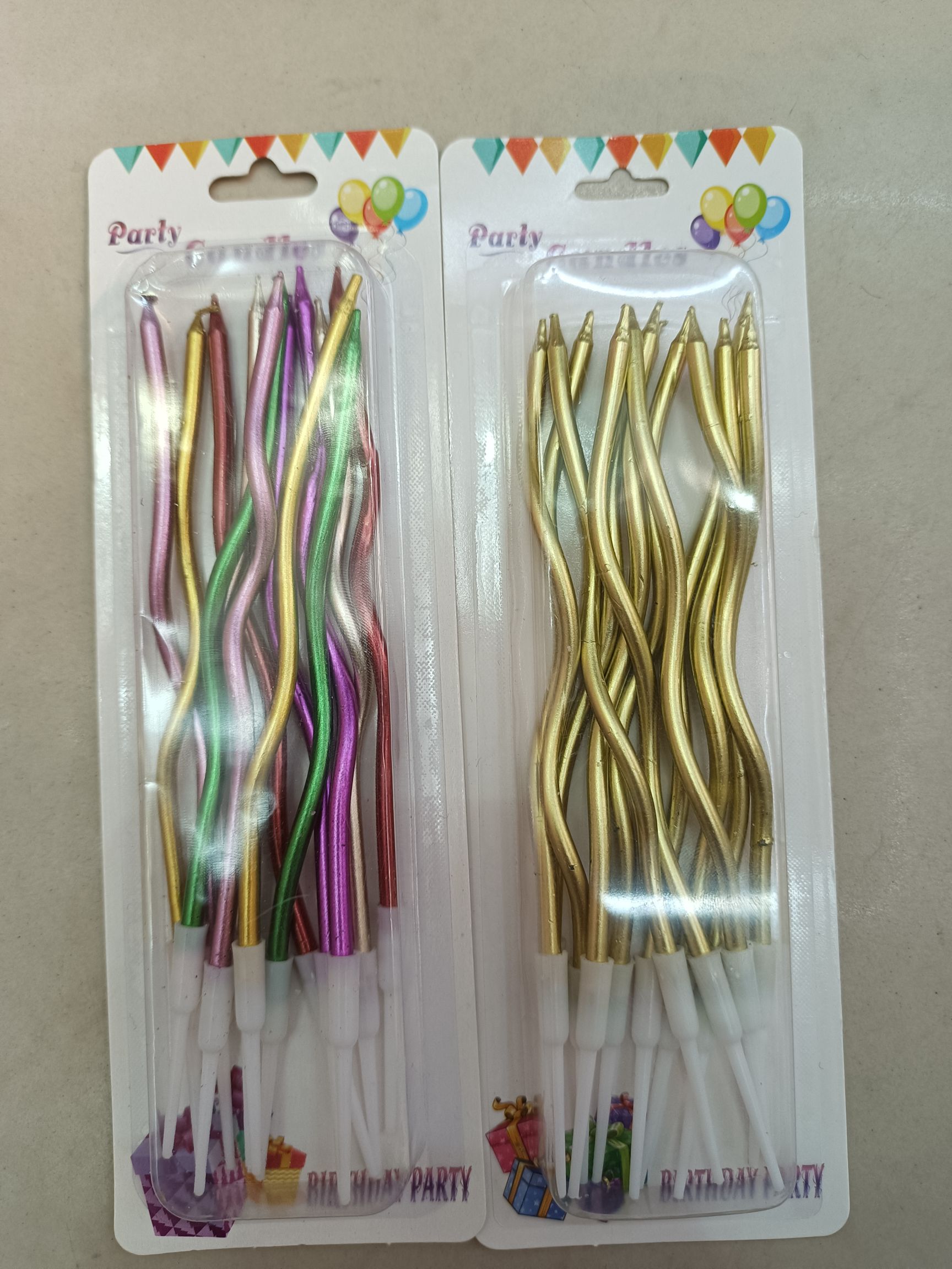 Wholesale of curved candles, birthday candles and party candles details Picture