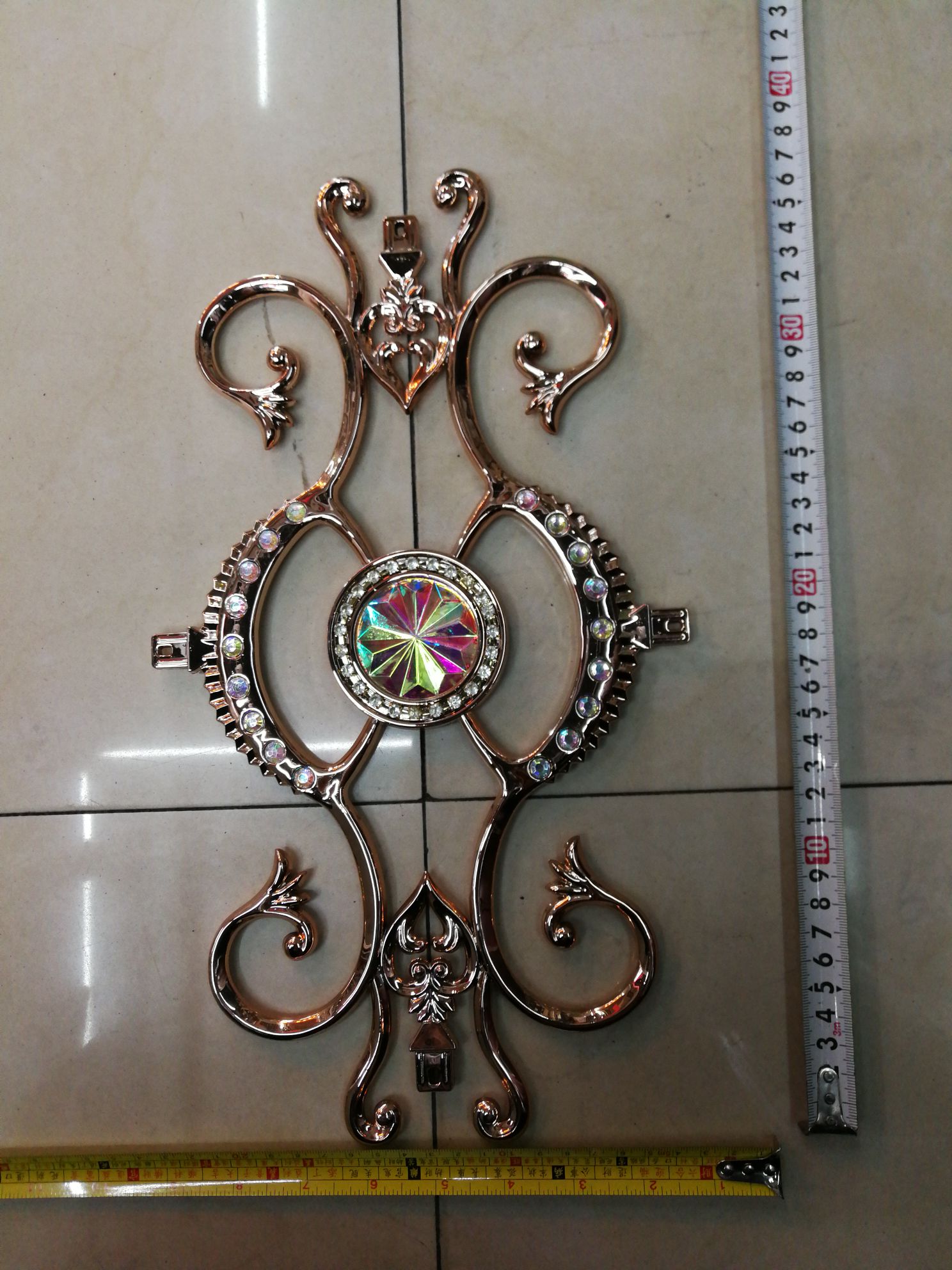 Decorative flowers for door and window accessories, partition flowers for glass doors Specification image
