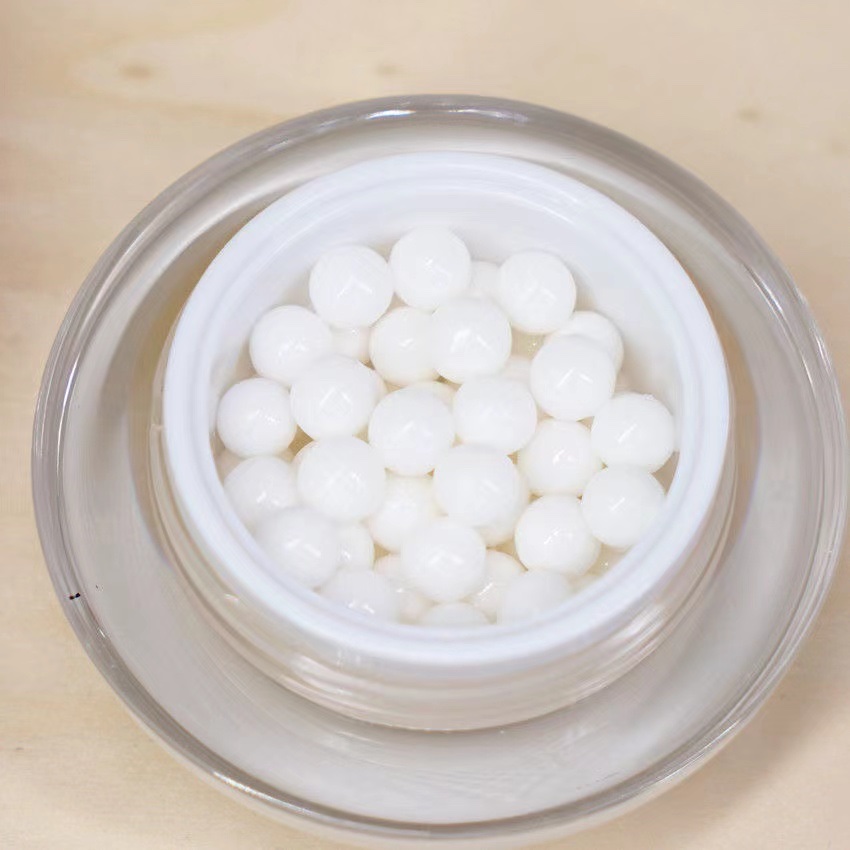 Application guide showing use on face, neck, and under-eye area