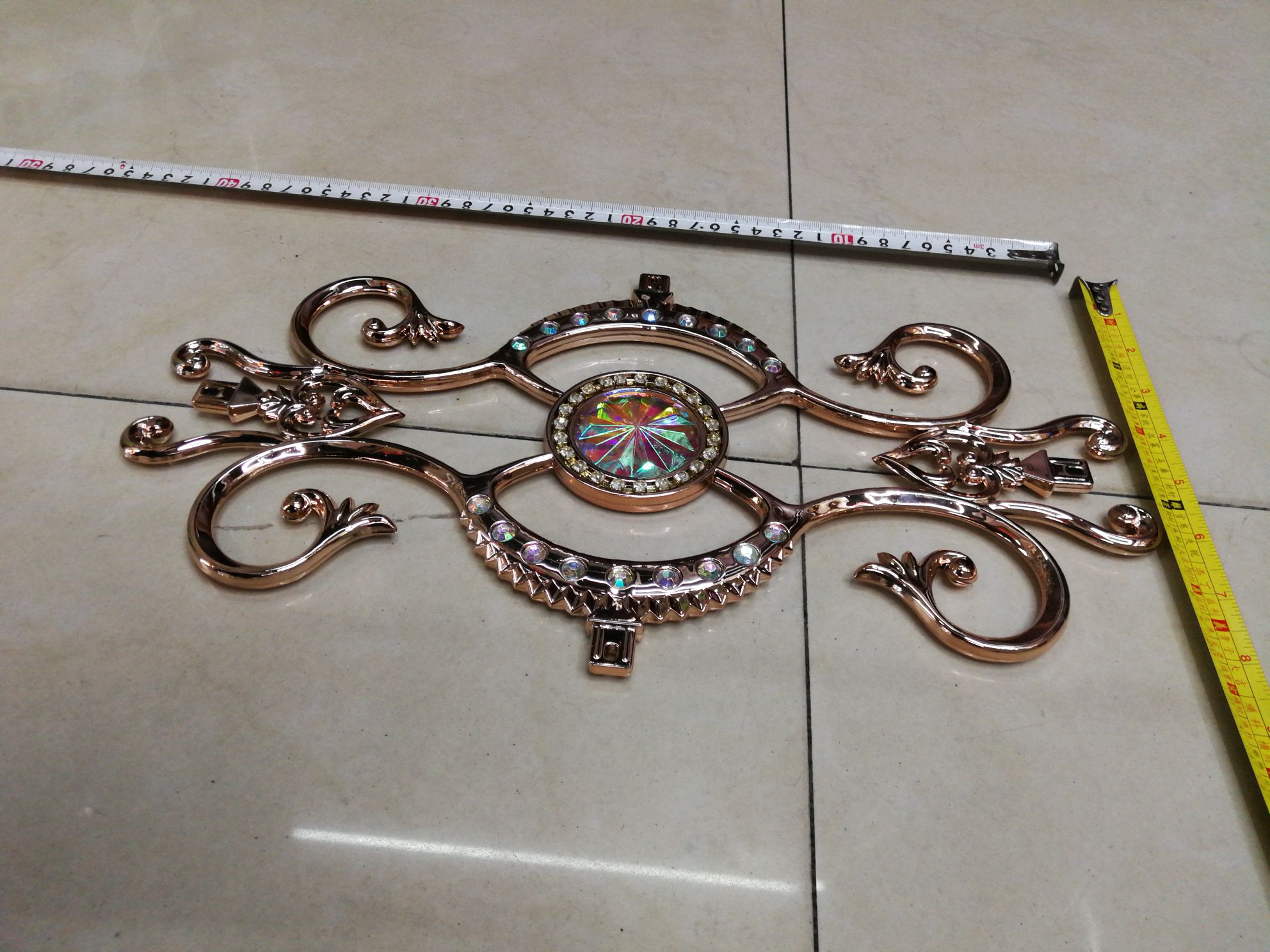 Decorative flowers for door and window accessories, partition flowers for glass doors details Picture