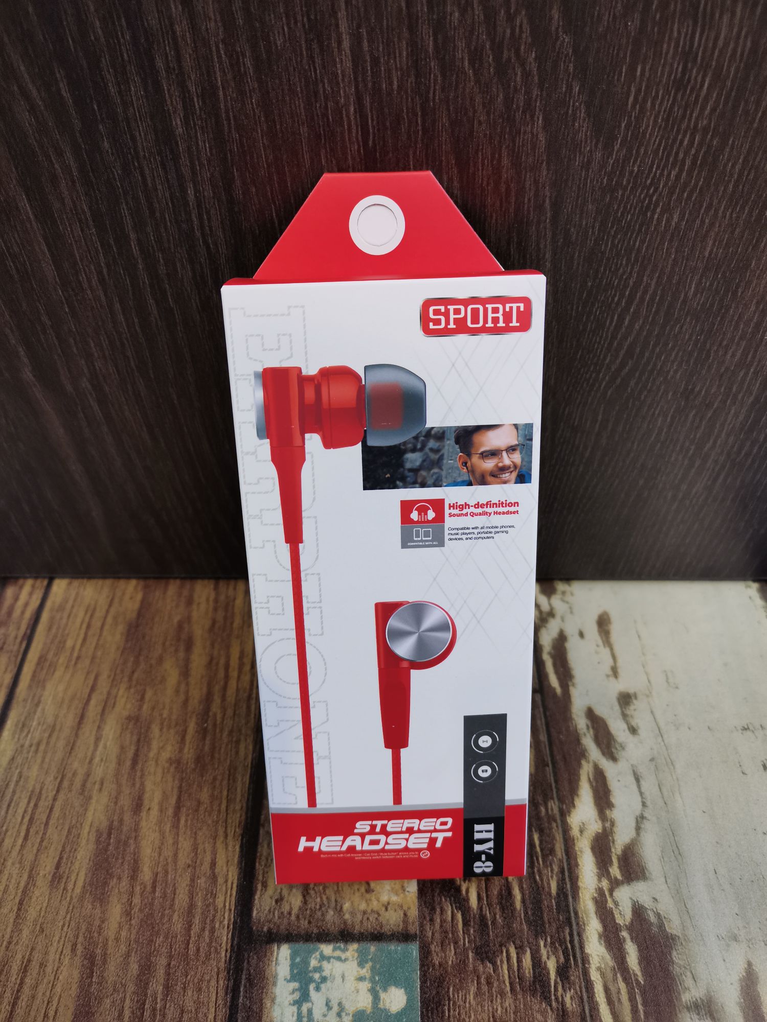 Guangdong sogo auriculares HY8 auriculares de teléfono auriculares en el oído auriculares con cable auriculares pequeños moda creativa boutique Item Picture