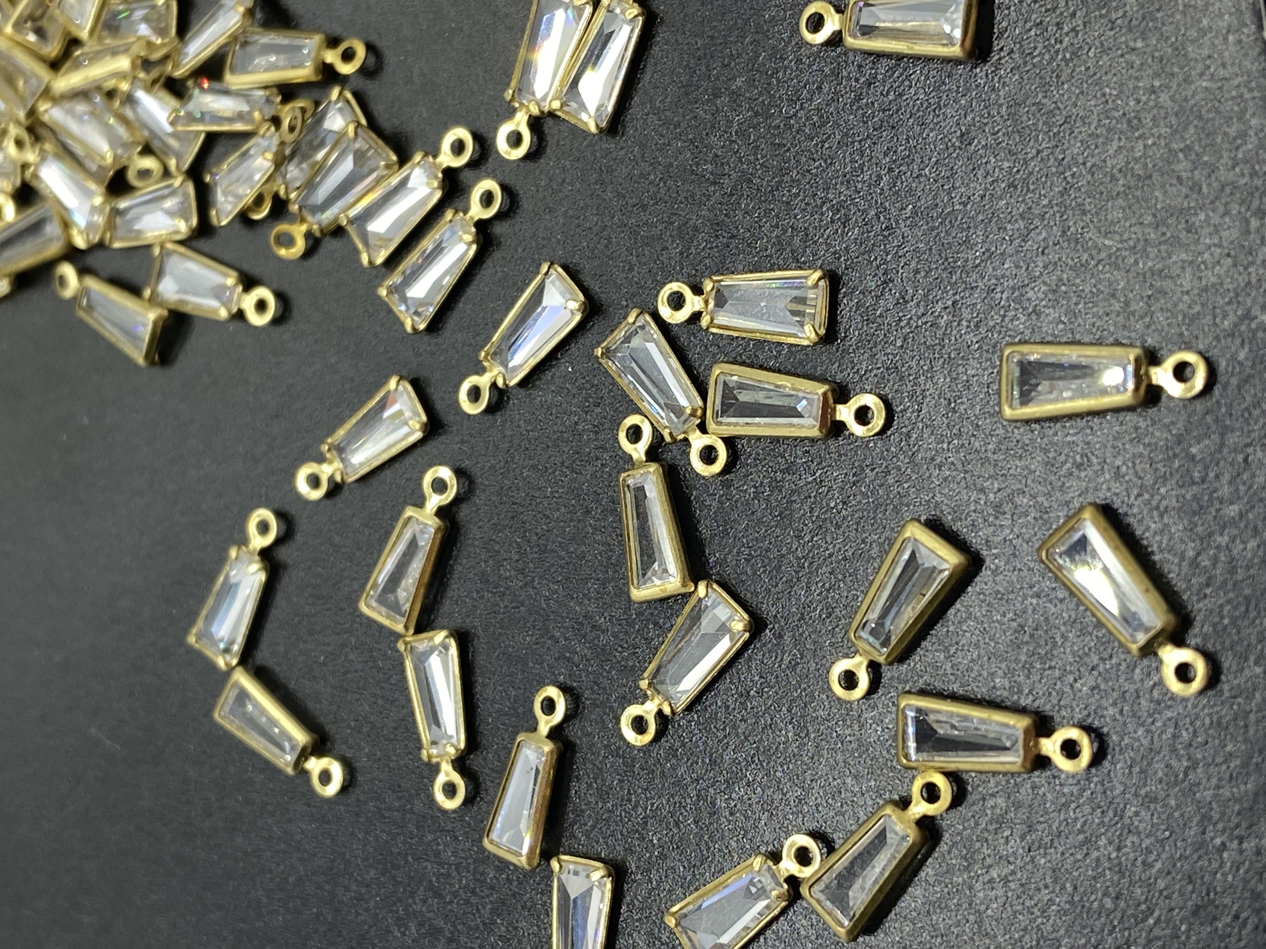 Zircon claws, zircon accessories, copper accessories, DIY wedding dress shoes, clothing, headwear, jewelry accessories detail image 2