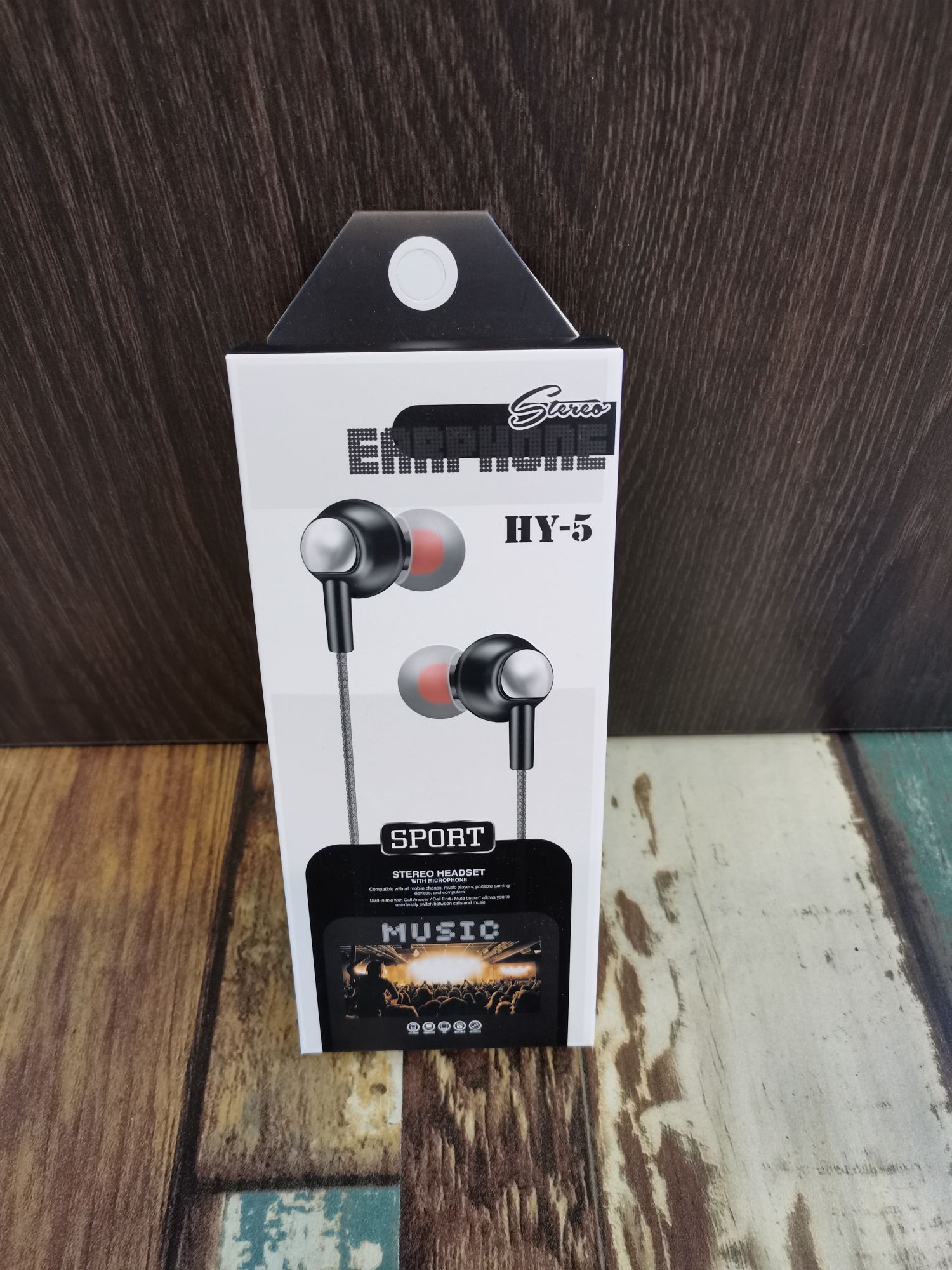 Guangdong Sogo HY5 mobile headphones, in-ear headsets, MP3 earbuds, wired headphones, small headphones, fashionable and creative products Item Picture