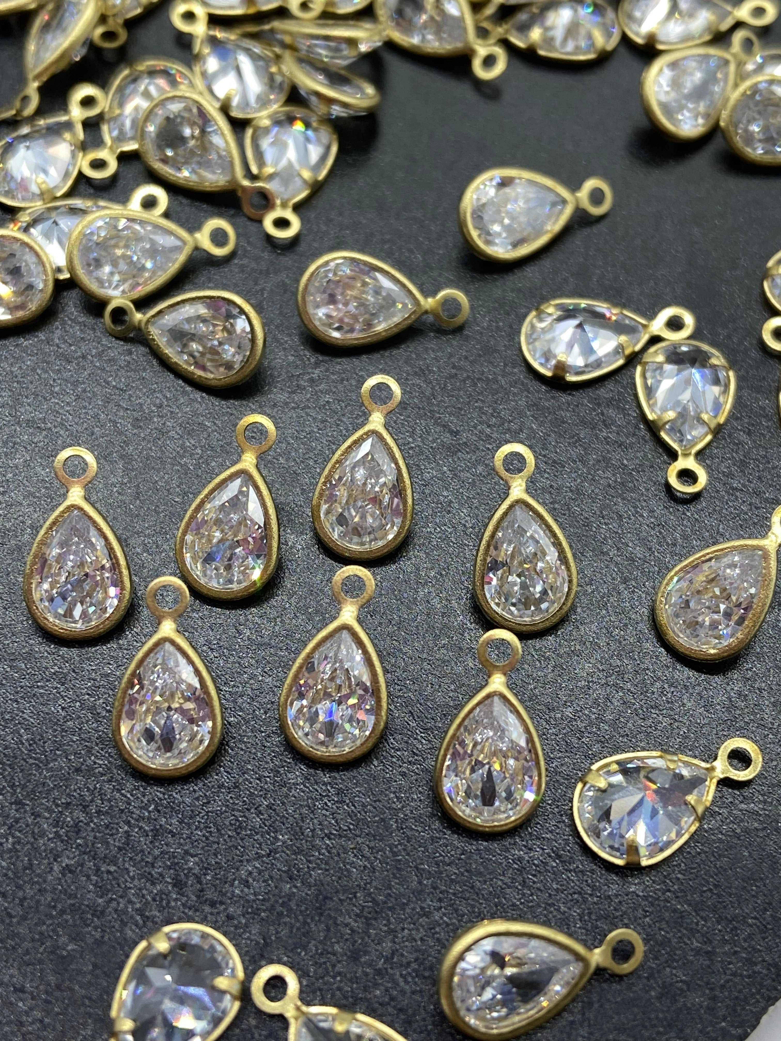 مجوهرات أزياء الزفاف، وحذاء الزفاف، لحقائب الأصفار من معدن الحديد detail image 2