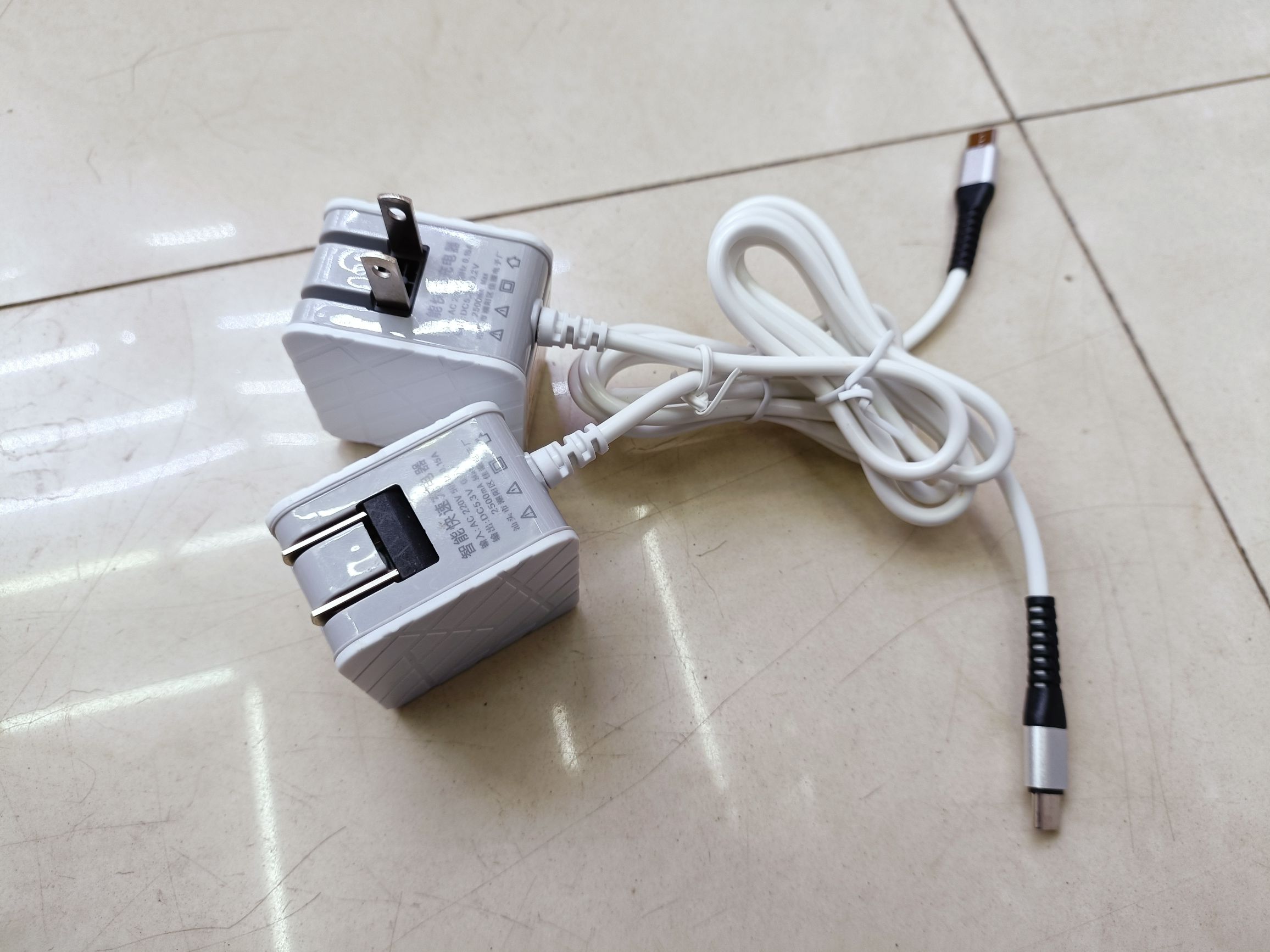 خط إرسال رقمي سريع قابل للتكديس Specification image