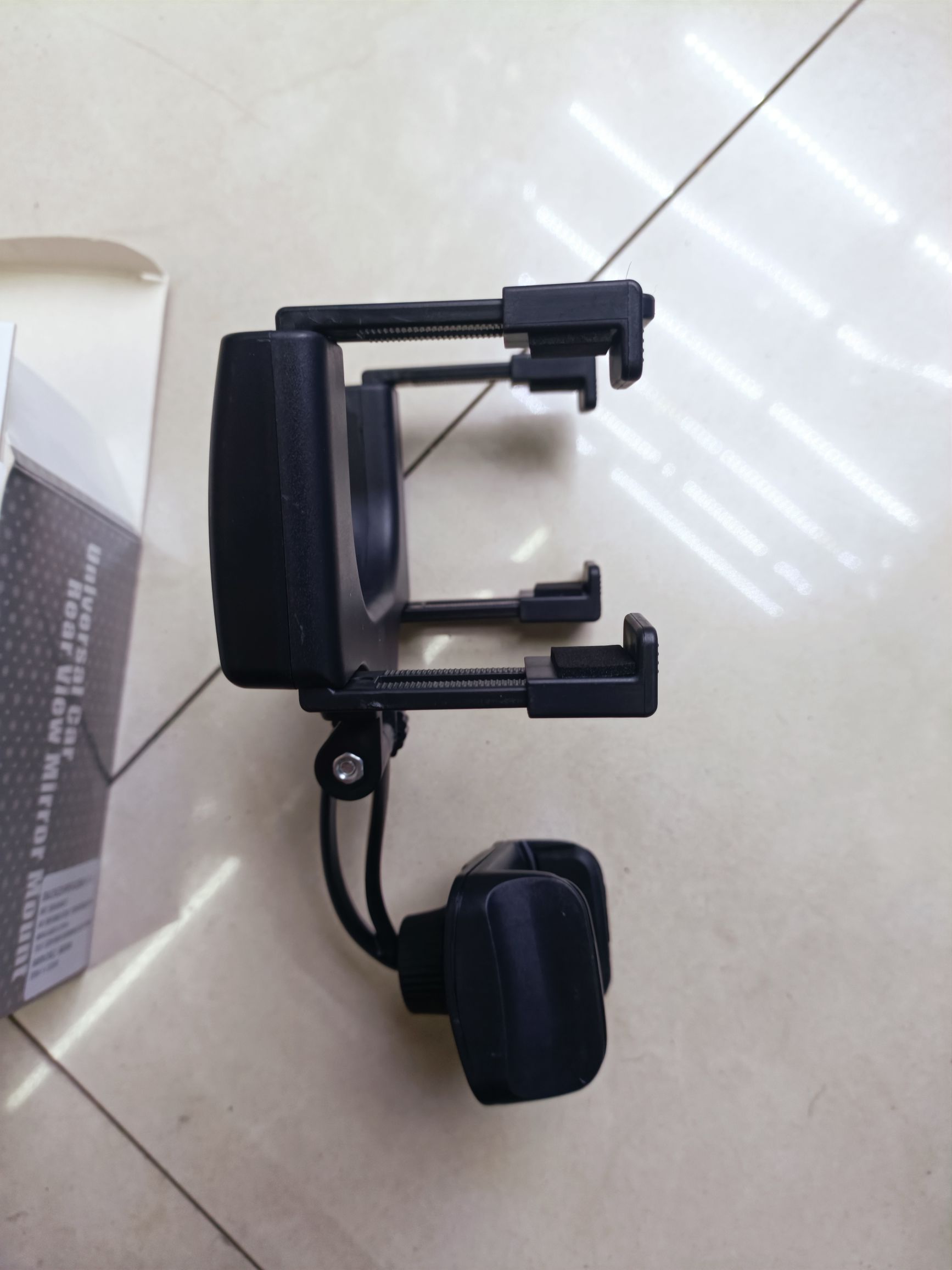 Rearview mirror second-generation mobile phone stand car mobile phone stand detail image 3