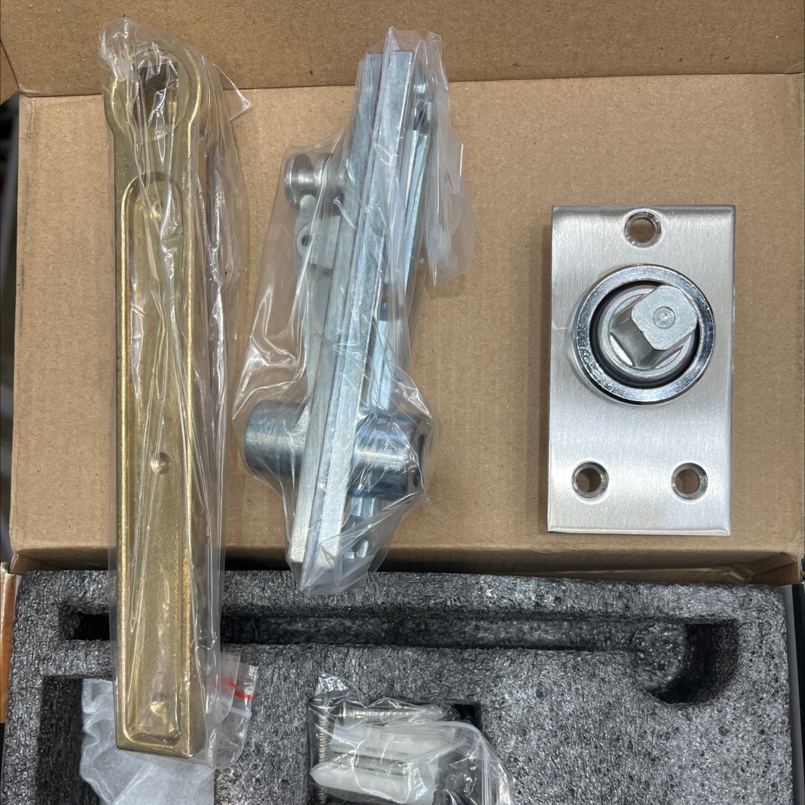 Wooden door hinge accessories KNDF