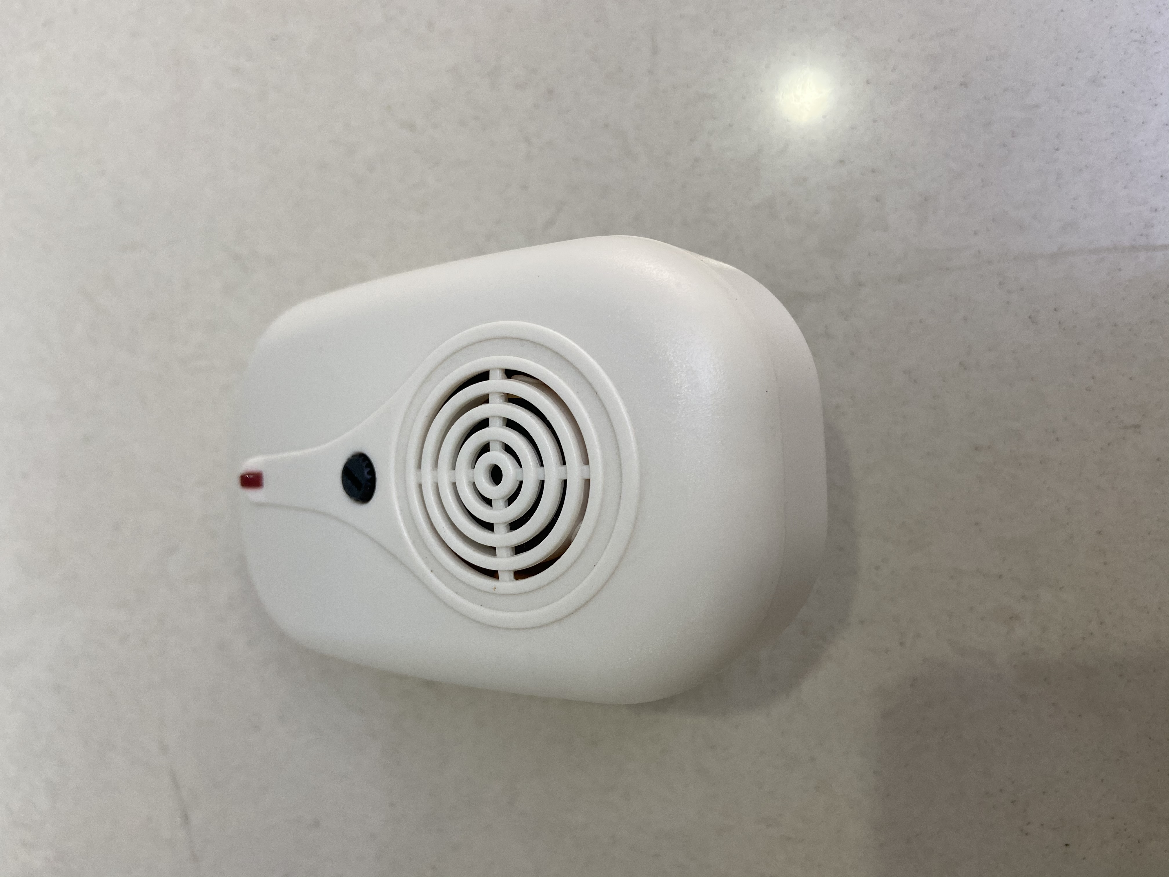 驱虫器KE-631E带可调开关详情3