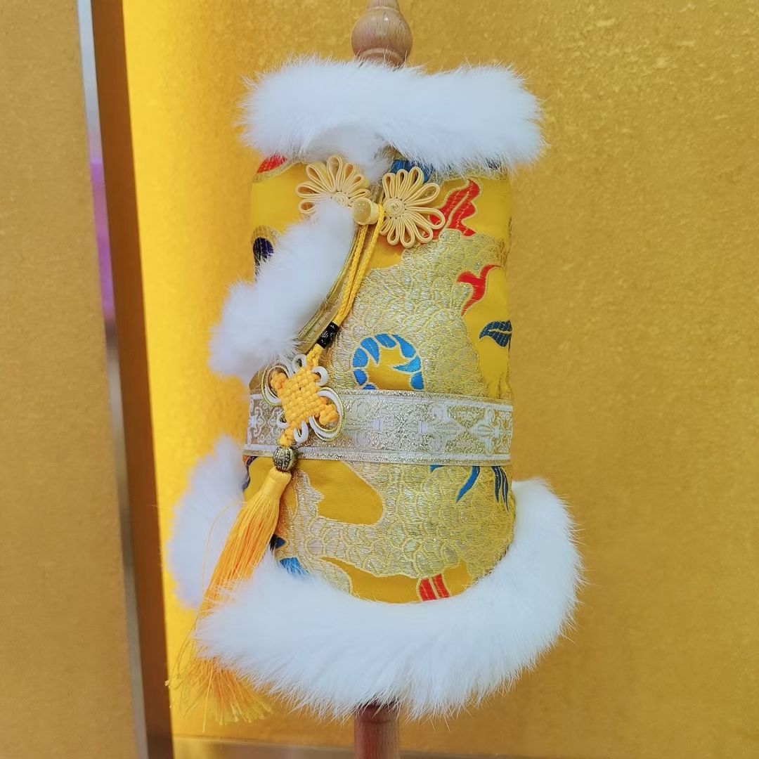 宠物用品！爱宠期袍！/狗狗衣服/新年宠物衣服白底实物图