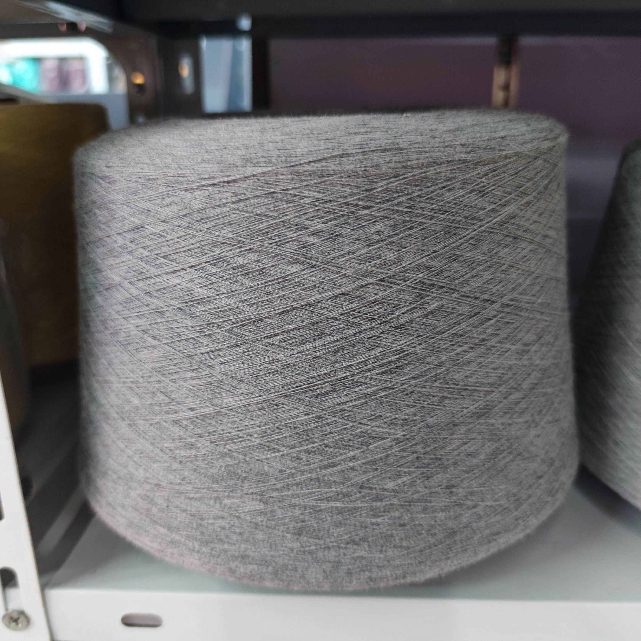 Fubang Textile's all-cotton imitation yarn, pure cotton colored cotton yarn, high-quality 21-count and 32-count double-ply light gray