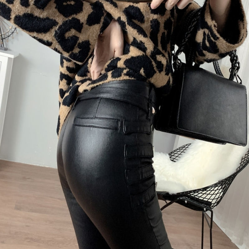 Leather pants with fleece and thickened, high-waisted for women in winter, matte and frosted 2022 new black skinny leggings detail image 3