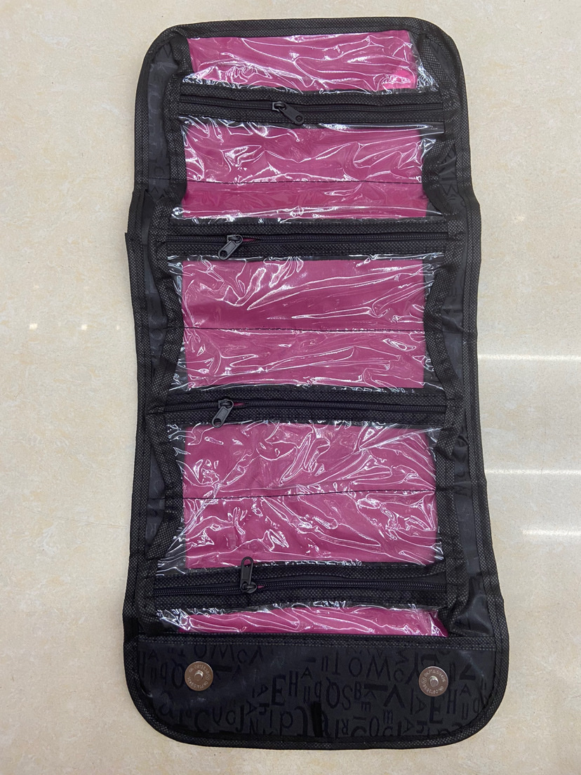 滚筒化妆包产品图