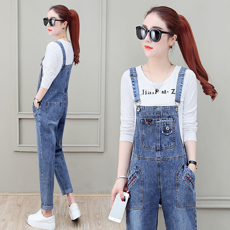 Denim overalls for female students, Korean style loose, youthful and slimming 2022 Spring and Autumn new versatile and popular one-piece trousers detail image 2