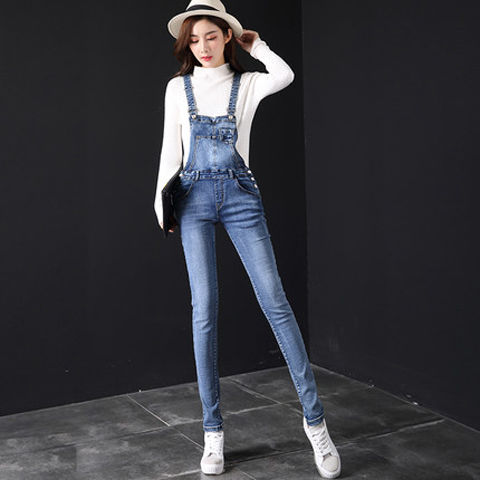 2022新潮女士背带裙