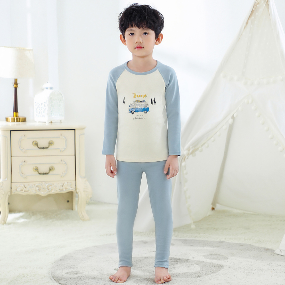 童内衣套装实物图