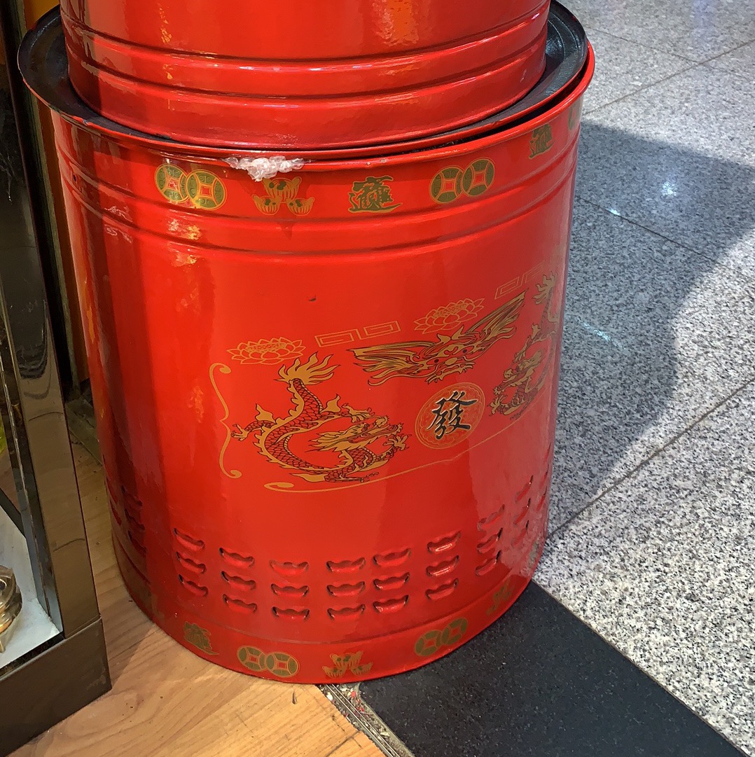 Incense burner, incense stick, incense burner, incense candle, sacrificial items, incense stick accessory set. The fragrance is long-lasting and rich, suitable for home worship and decoration