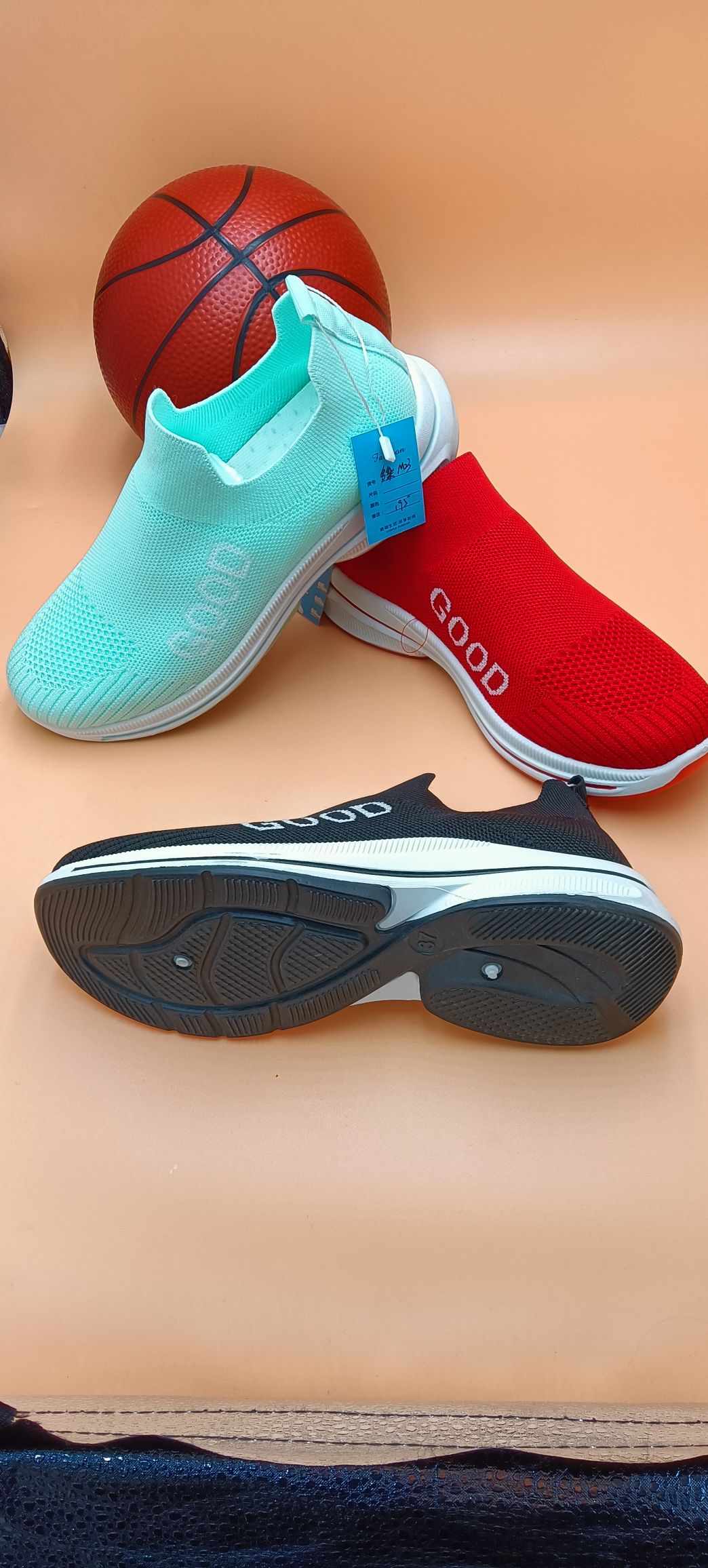 2021 fashion standard: flying Korean women's shoes, innovative technological details