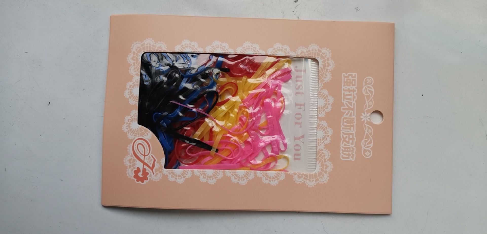Colored rubber band