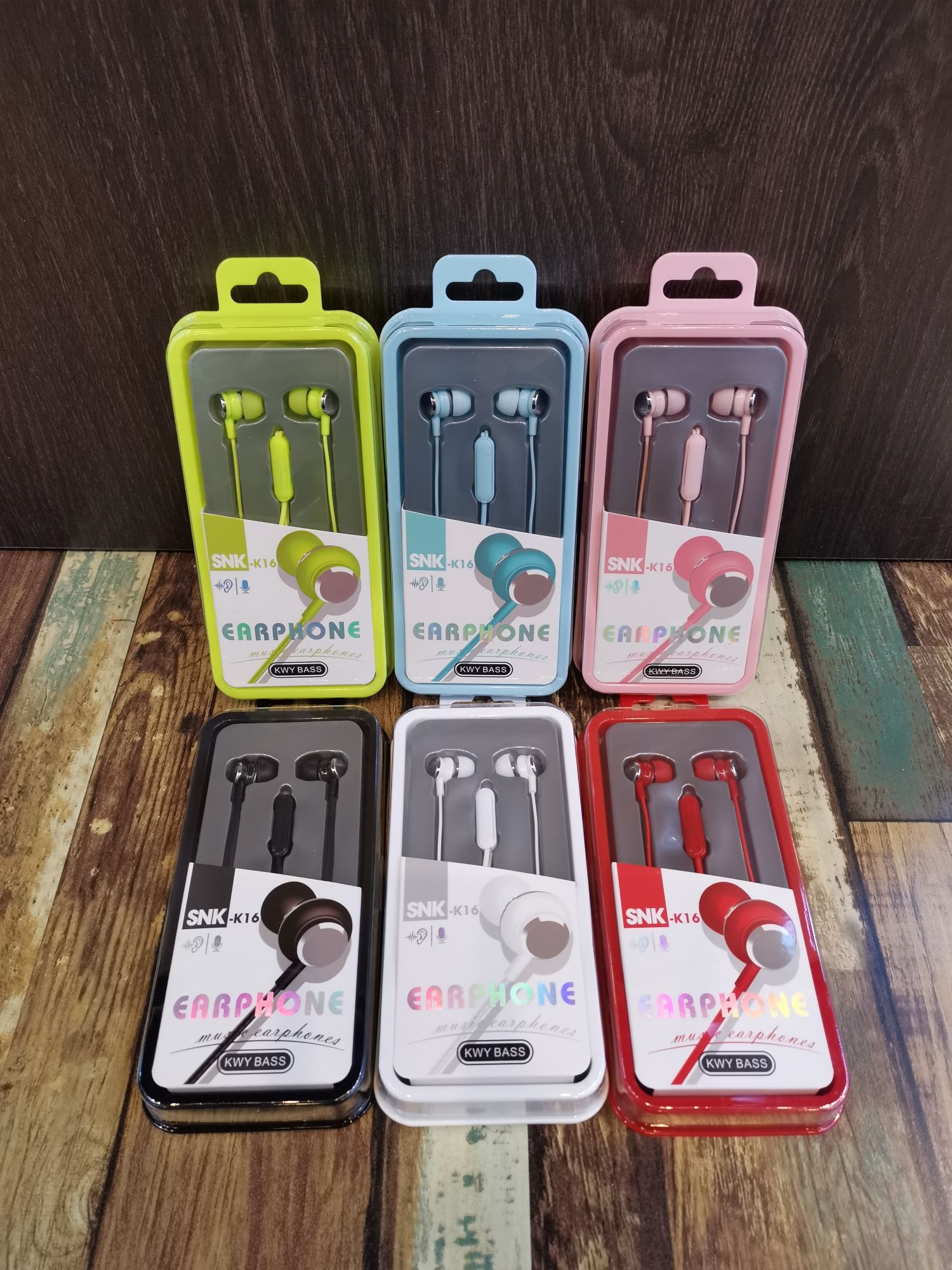 Sogge marca K16 auriculares para teléfonos móviles, auriculares en el oído, MP3 earbuds moda creativa boutique nuevos auriculares