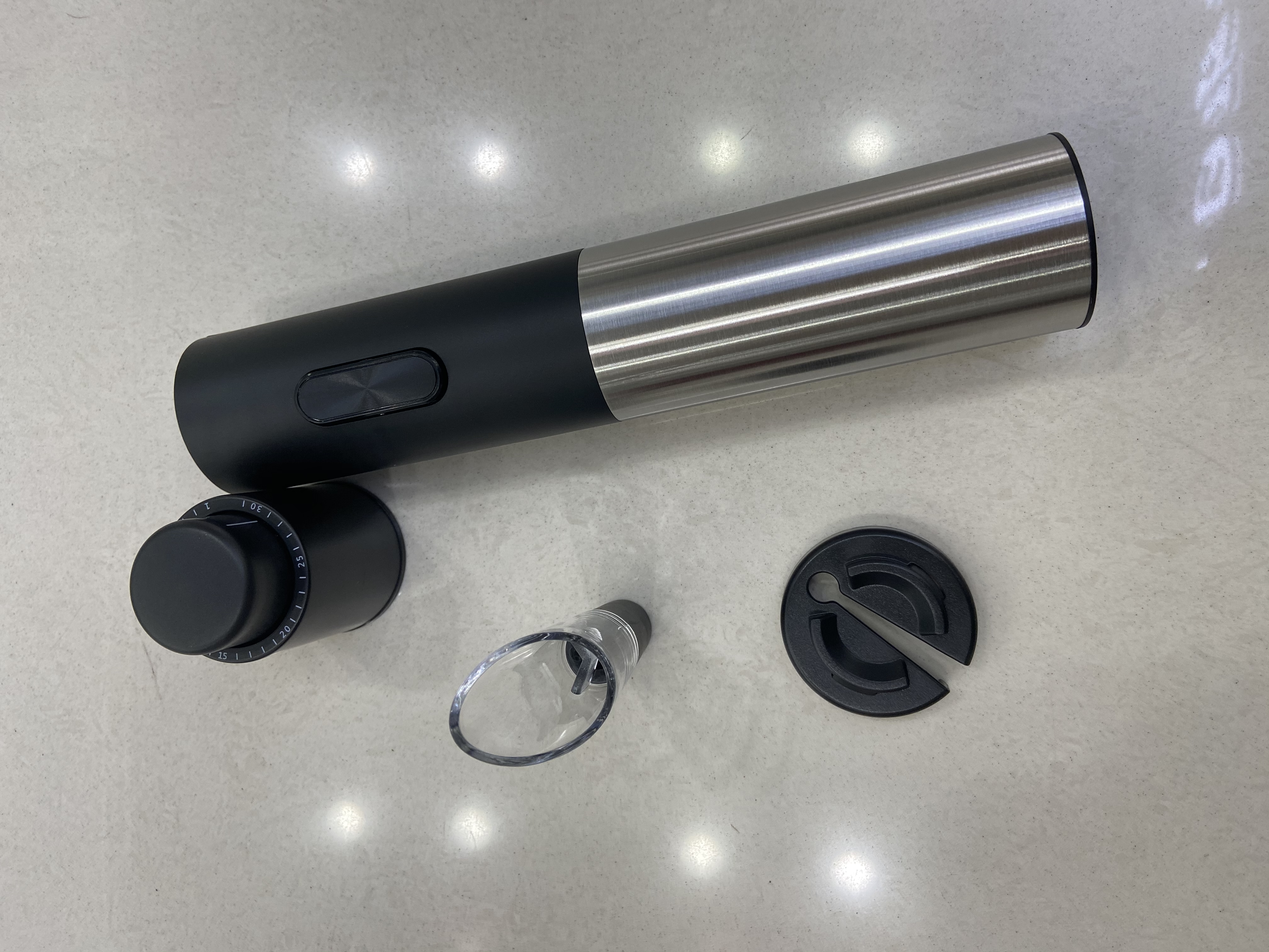 开瓶器白底实物图
