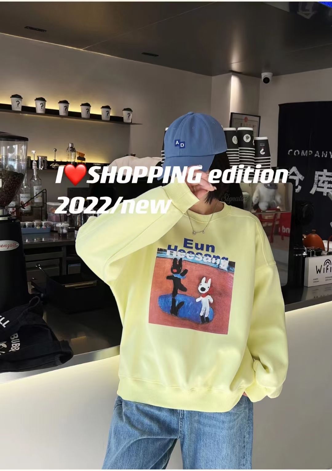 A new style of loose women's hoodie with cartoon print design