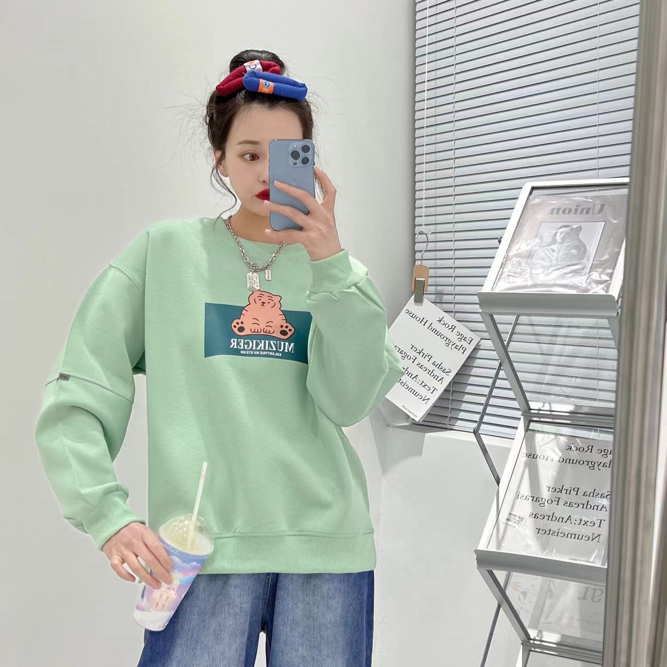 Adorable cartoon letras estampado cuello redondo manga larga colegiado mujer hoodies top primavera detail image 5