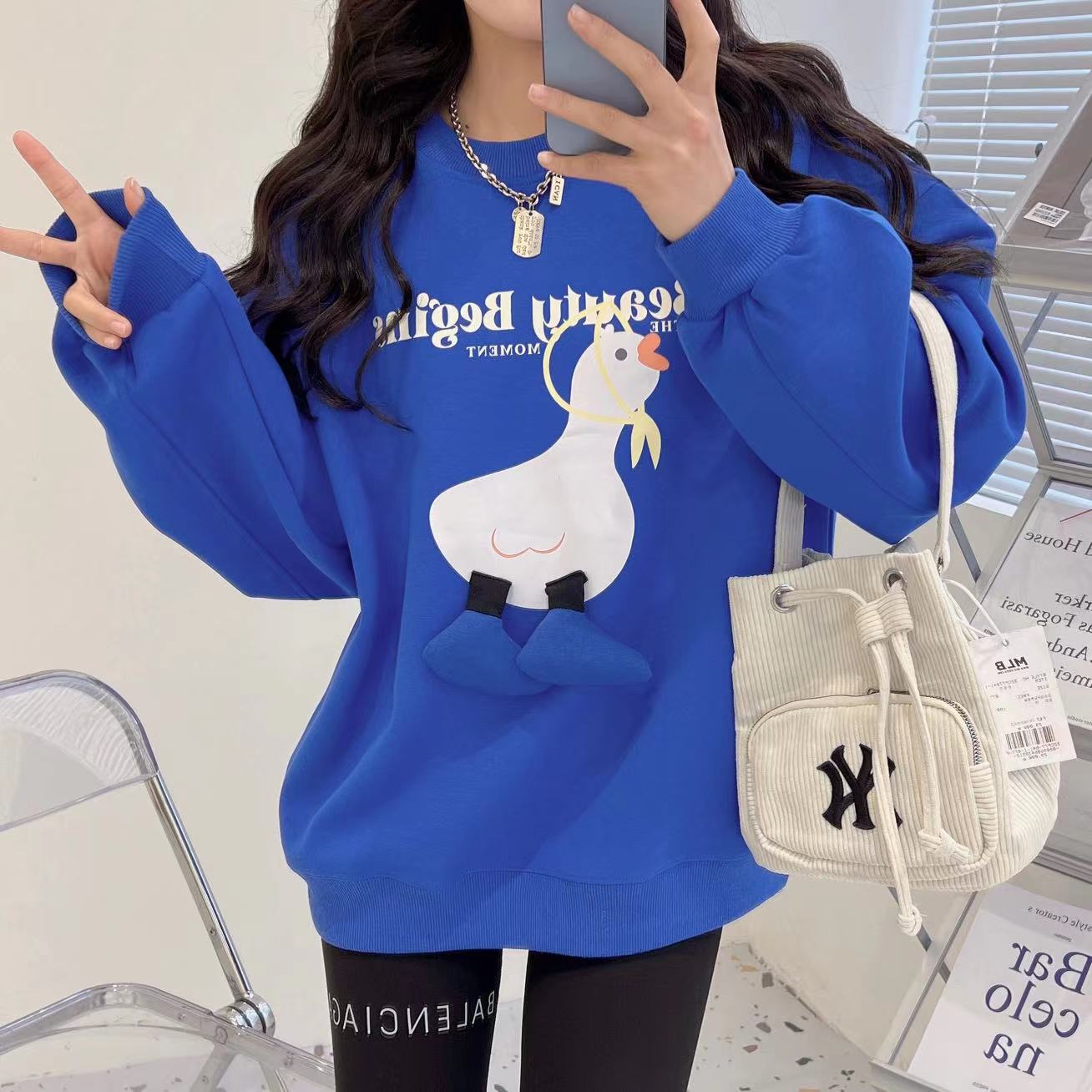Klein blue hoodie Women's Spring and Autumn Thin 2022 New style, Korean Dongdaemun Harajuku style cartoon loose top trend detail image 3