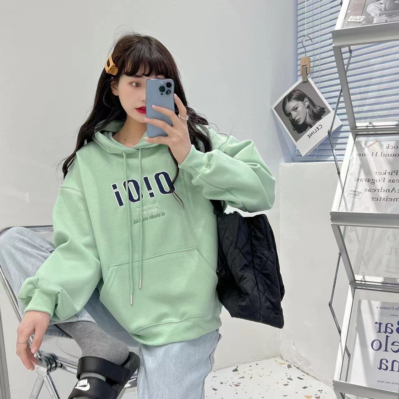 oioi suelto con capucha carta sudadera mujer hombre otoño invierno plumpy versión coreana pareja abrigos moda Application Scenario