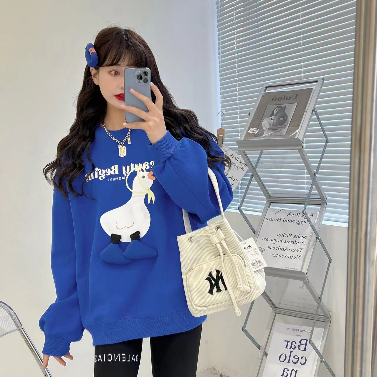 Klein blue hoodie Women's Spring and Autumn Thin 2022 New style, Korean Dongdaemun Harajuku style cartoon loose top trend details Picture